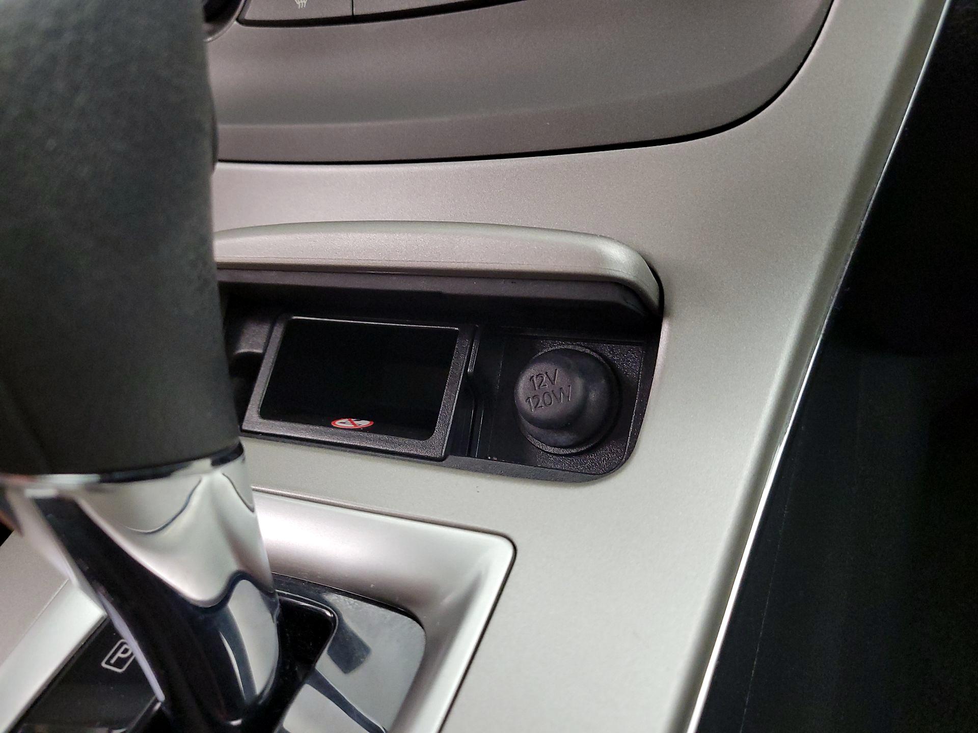 Thumbnail: 2014 Nissan Sentra - 17