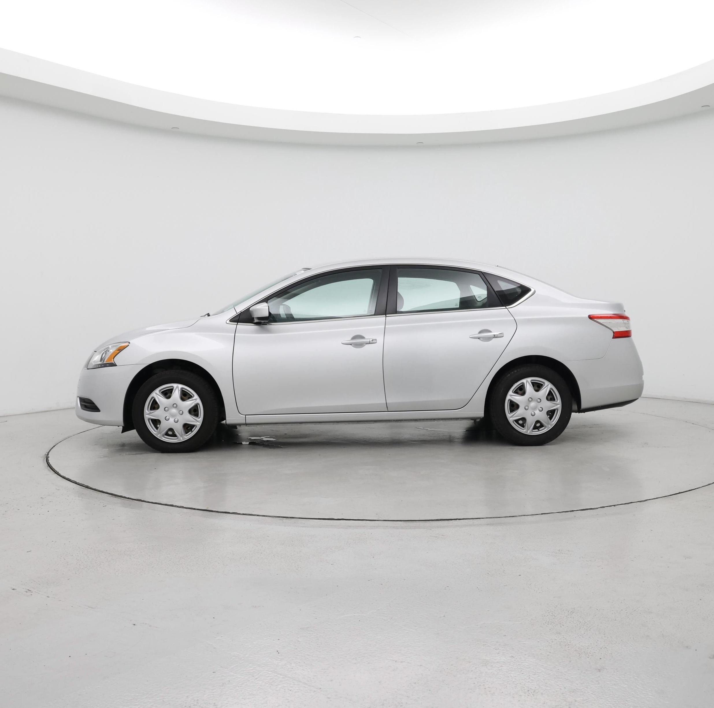 Thumbnail: 2014 Nissan Sentra - 3