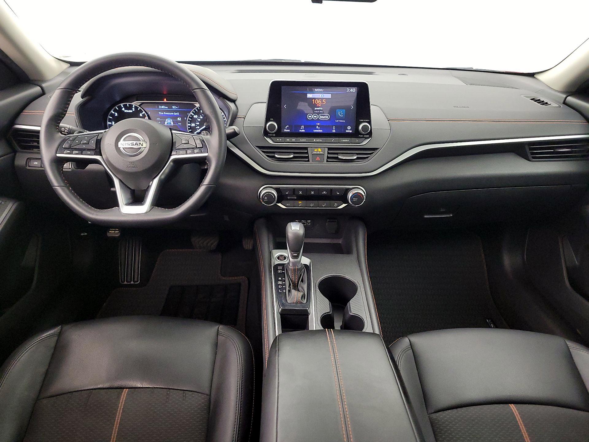 Thumbnail: 2020 Nissan Altima - 9