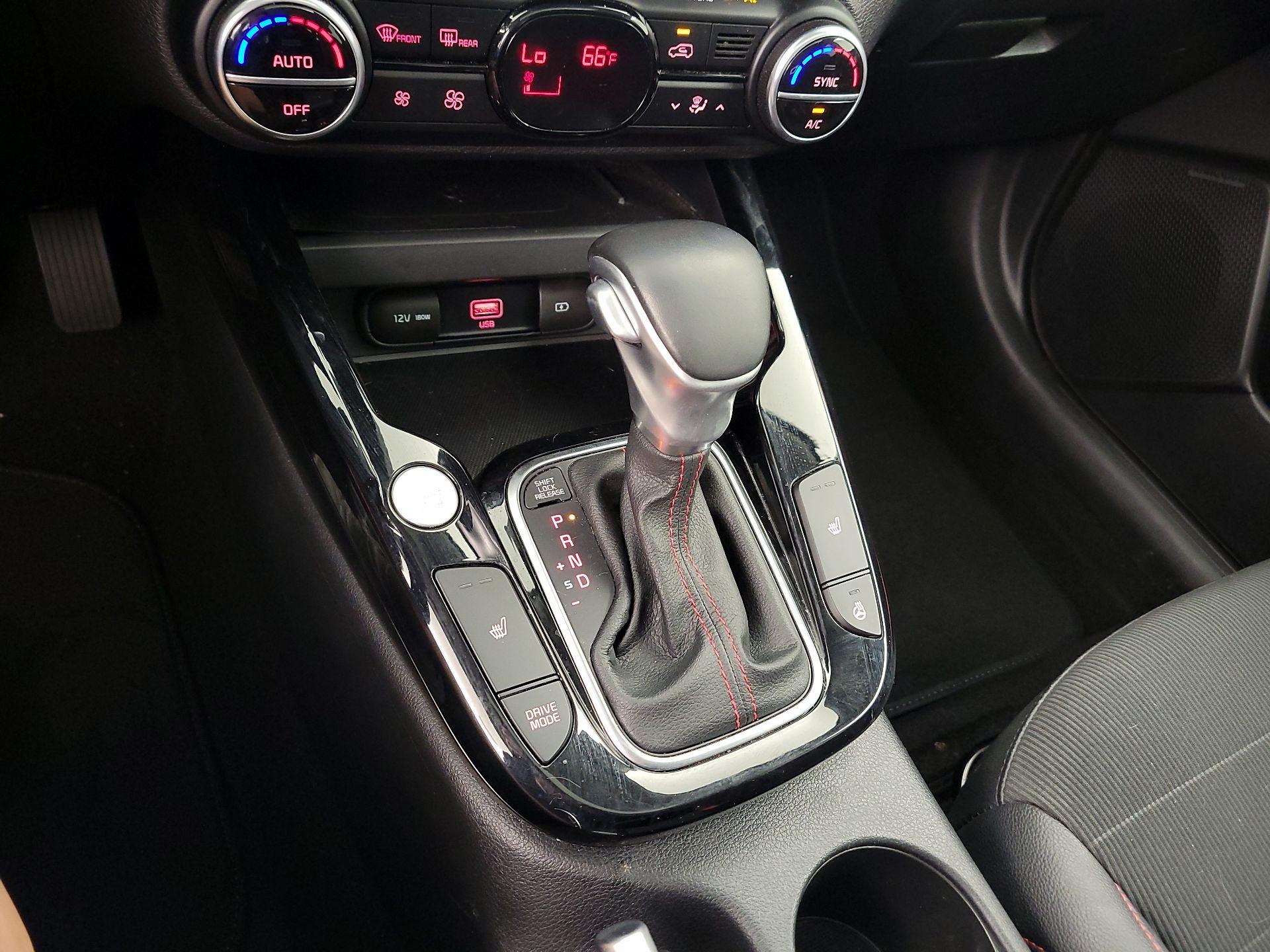 Thumbnail: 2020 Kia Soul - 18