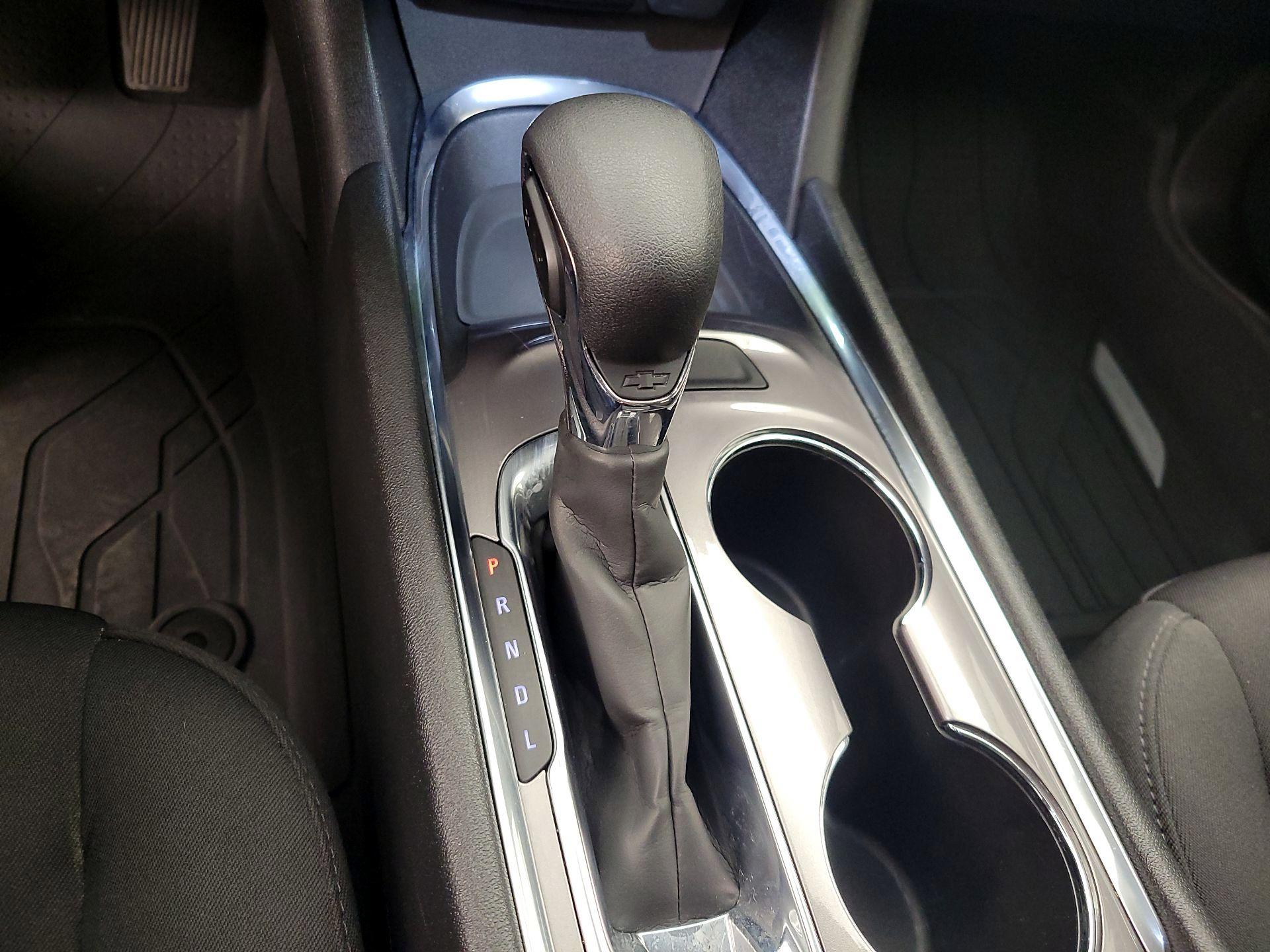 Thumbnail: 2023 Chevrolet Malibu - 17