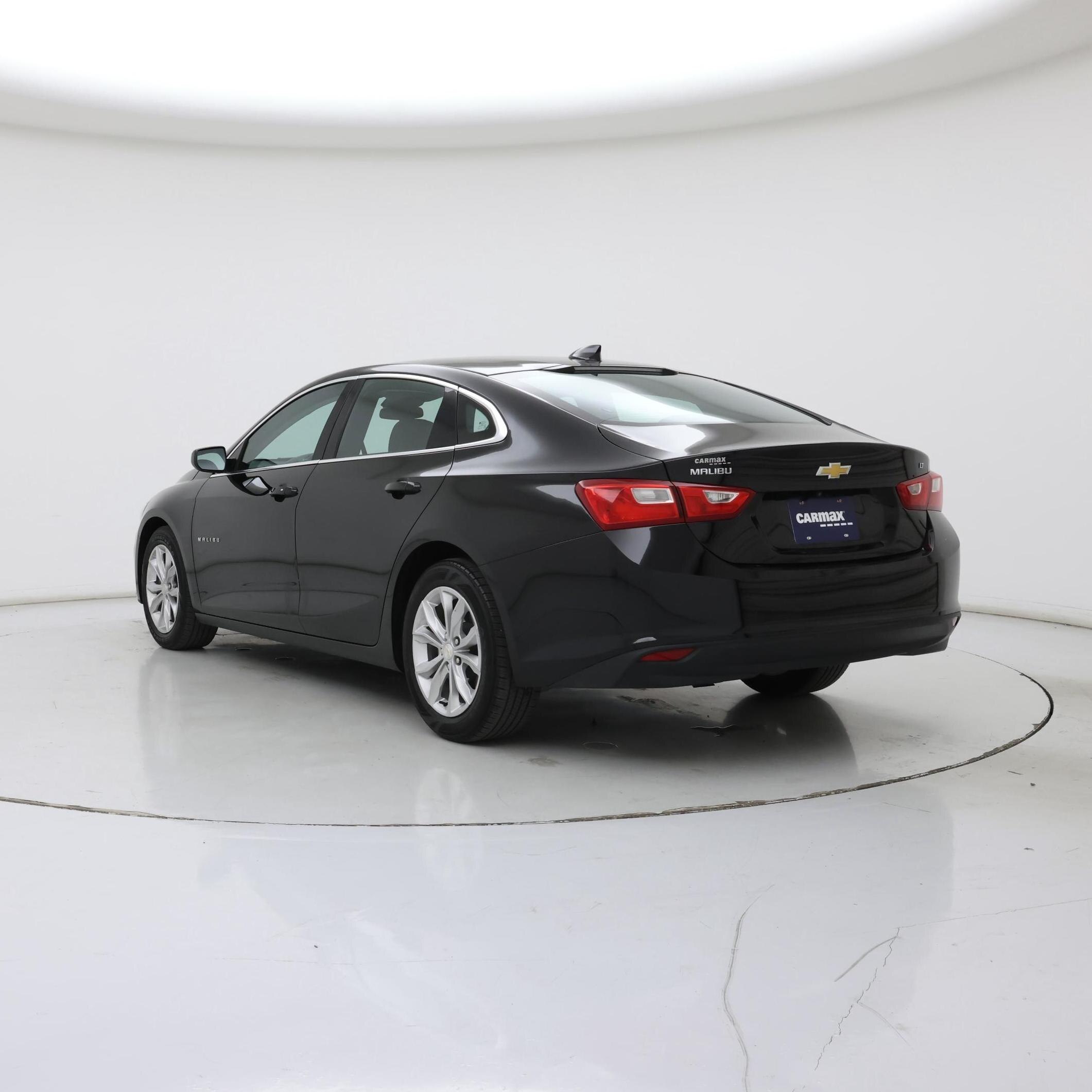 Thumbnail: 2023 Chevrolet Malibu - 2