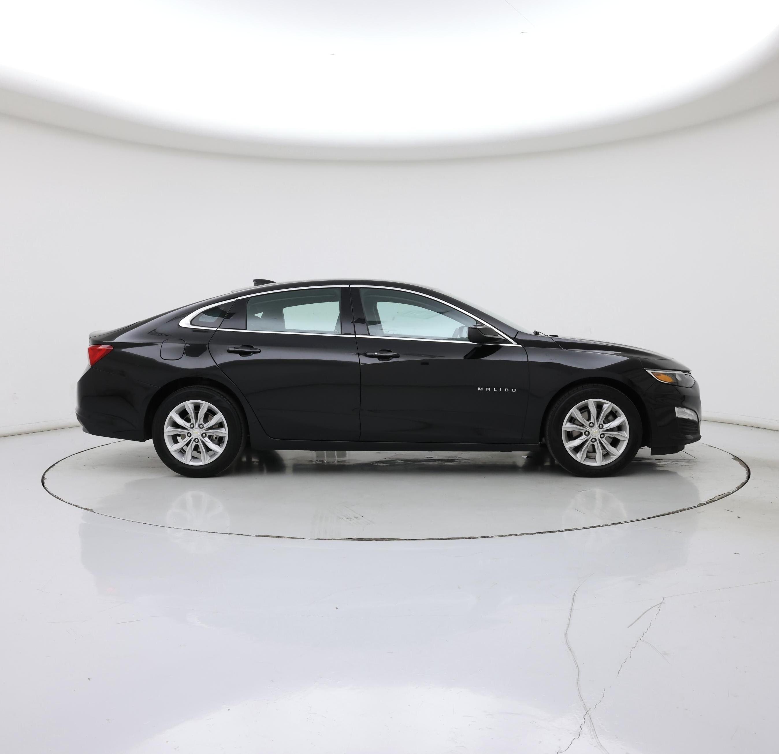 Thumbnail: 2023 Chevrolet Malibu - 7