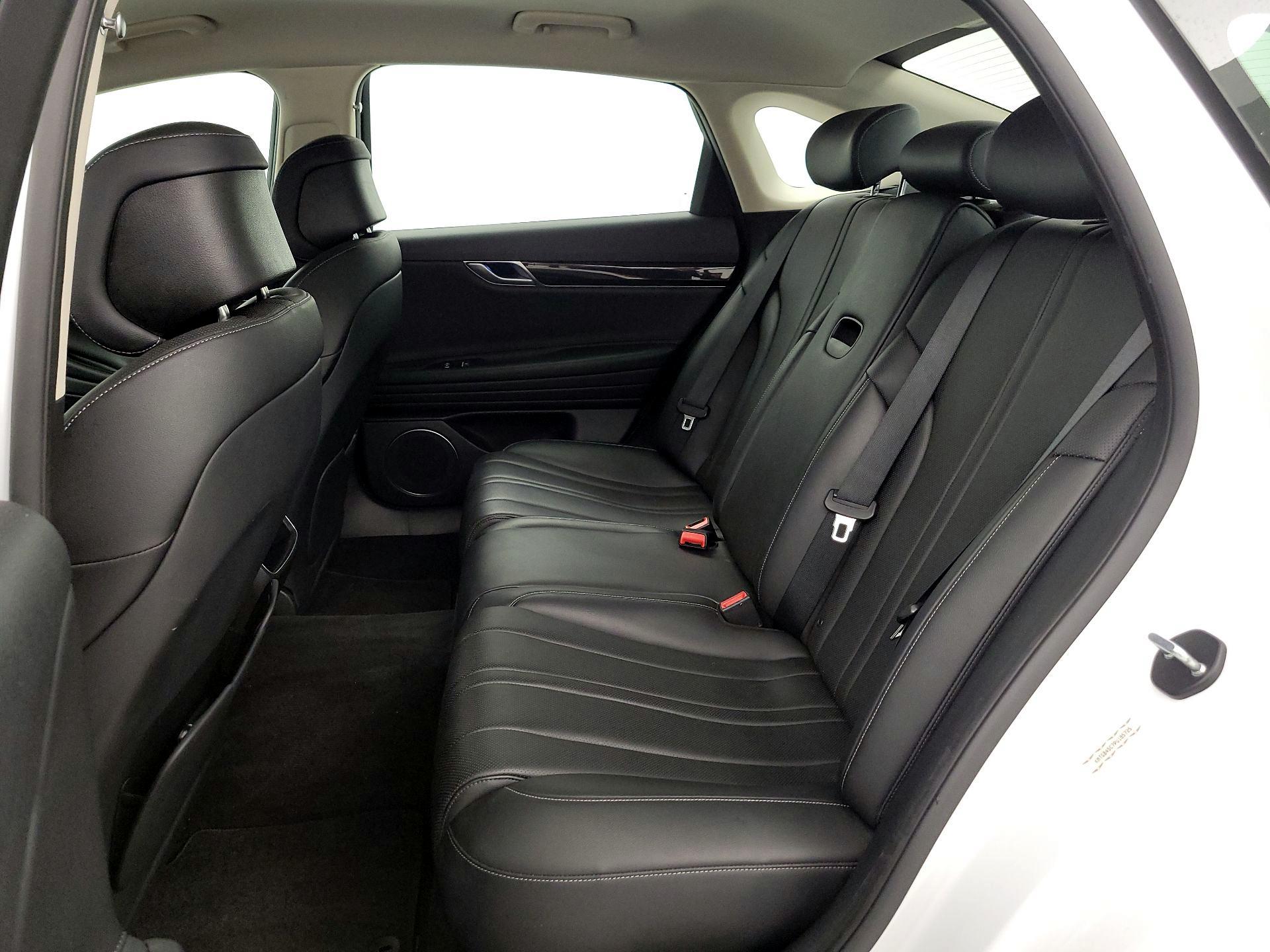 Thumbnail: 2023 Genesis G80 - 20