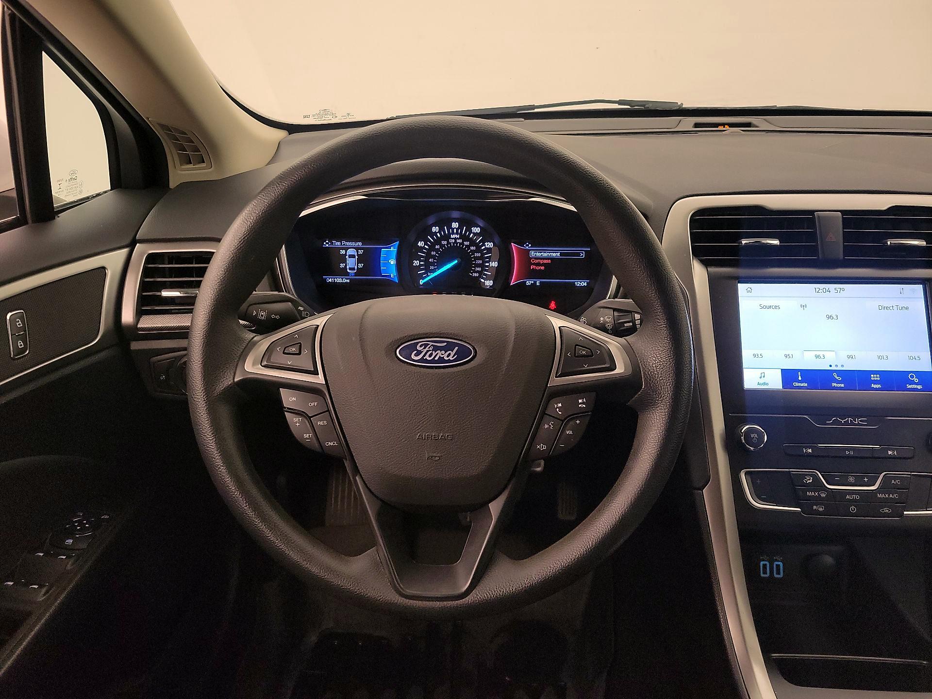 Thumbnail: 2020 Ford Fusion - 10