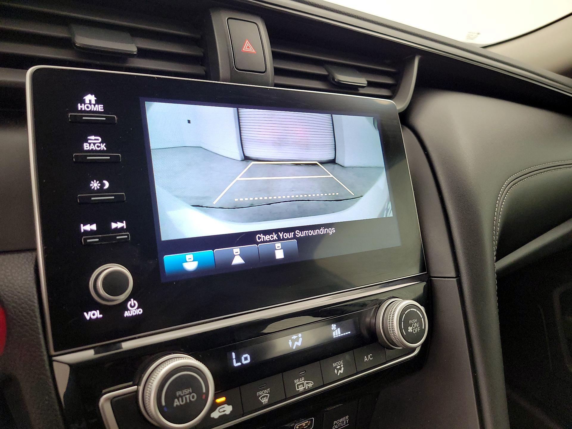 Thumbnail: 2019 Honda Insight - 14