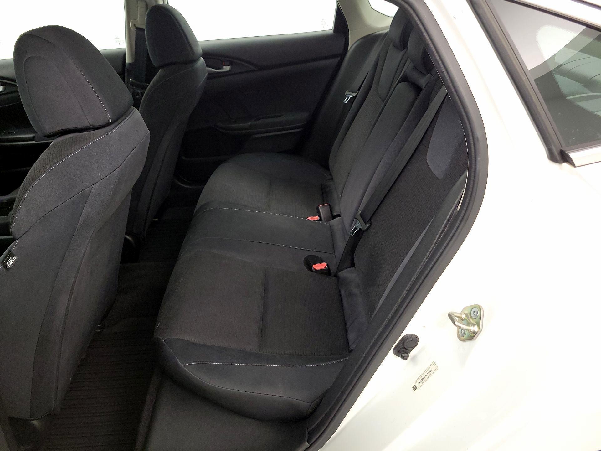 Thumbnail: 2019 Honda Insight - 19