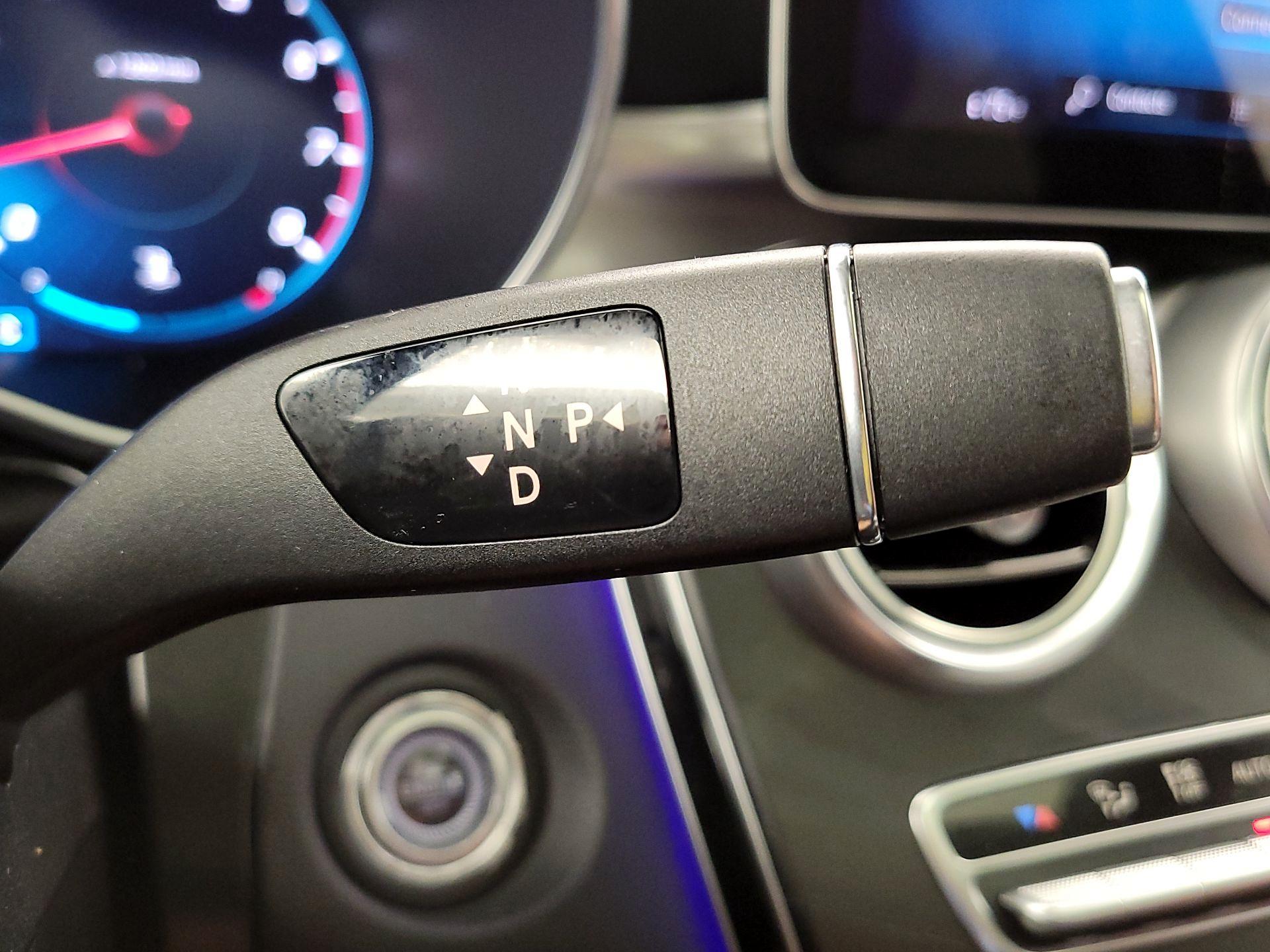 Thumbnail: 2023 Mercedes-Benz GLC - 18