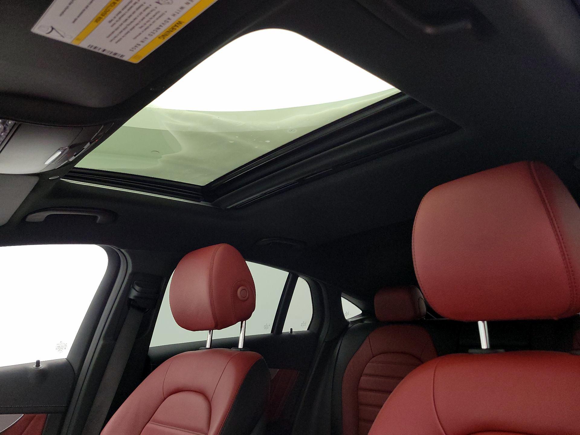 Thumbnail: 2023 Mercedes-Benz GLC - 20