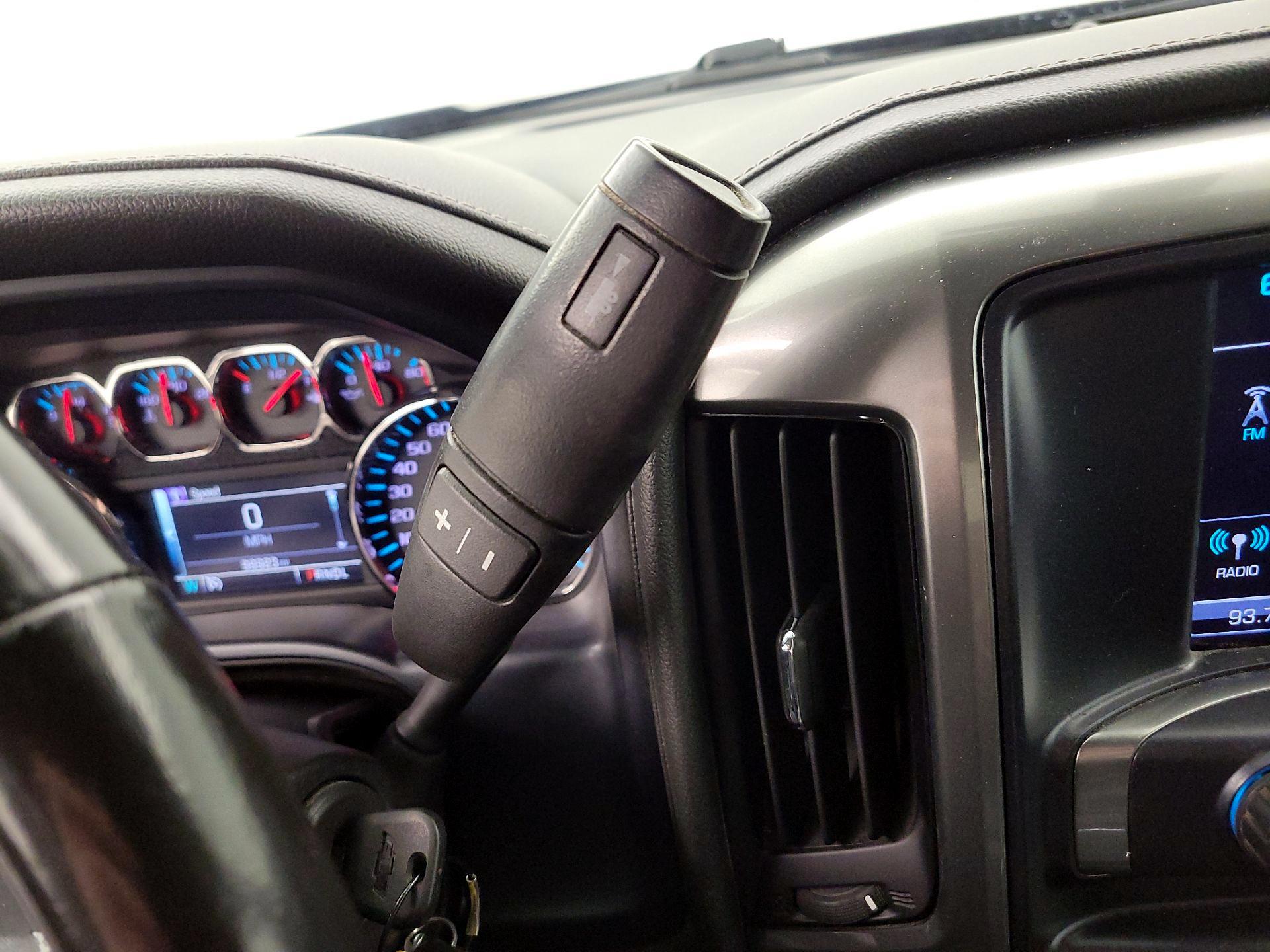 Thumbnail: 2018 Chevrolet Silverado 1500 - 17
