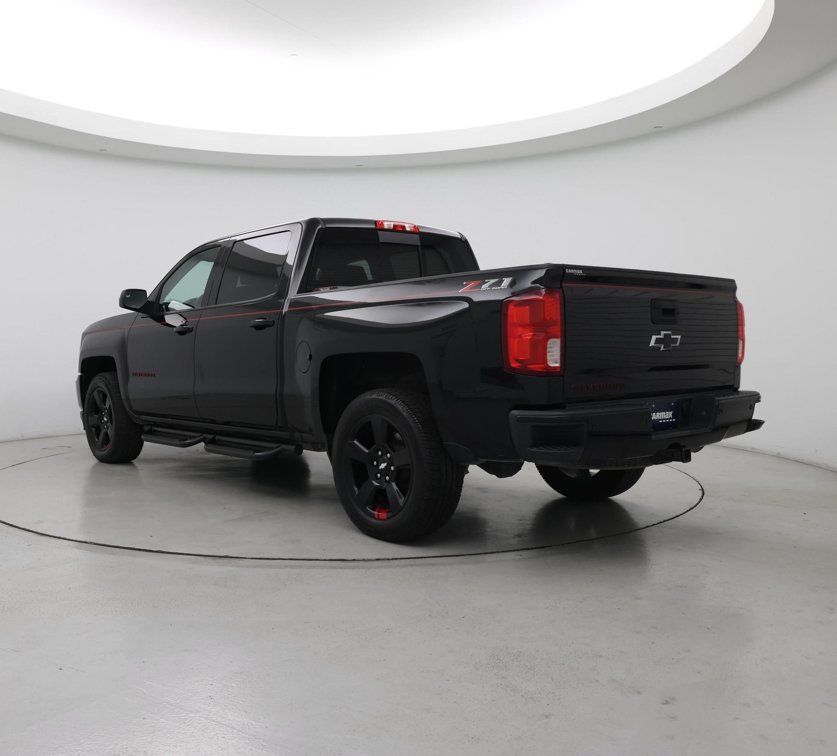 Thumbnail: 2018 Chevrolet Silverado 1500 - 2