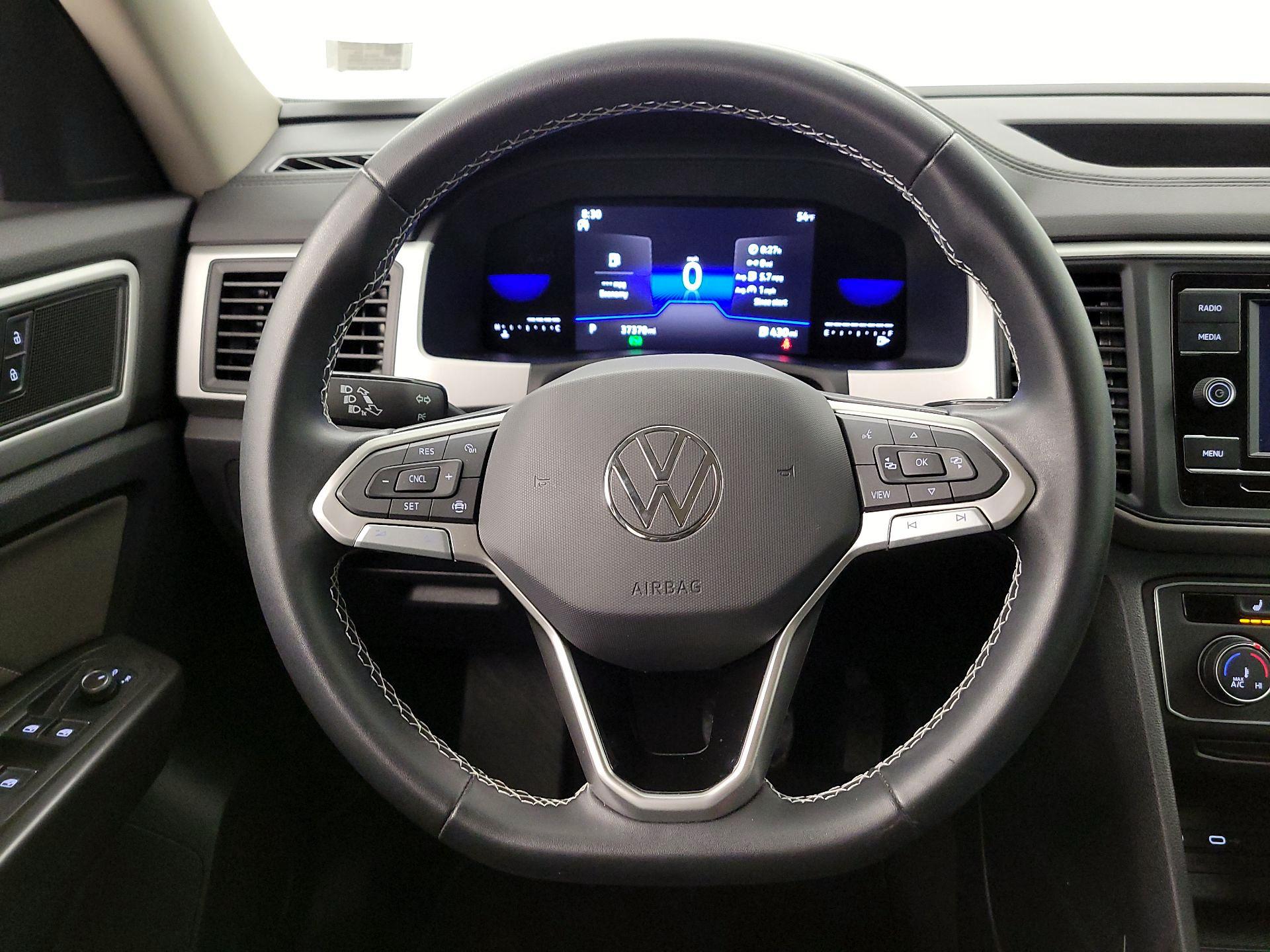 Thumbnail: 2023 Volkswagen Atlas - 10