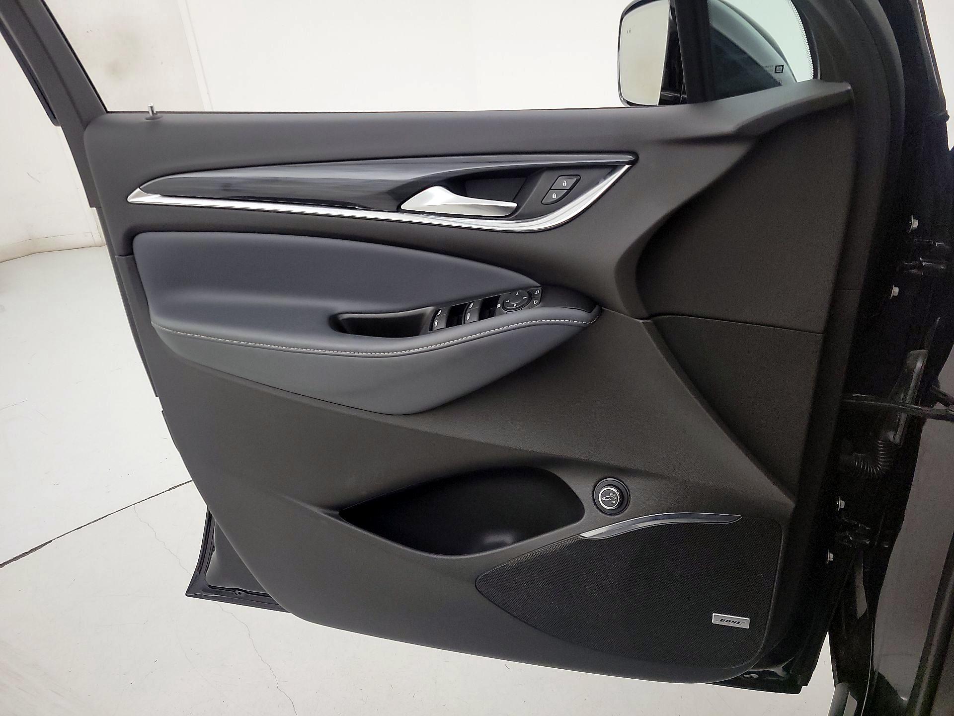 Thumbnail: 2022 Buick Enclave - 12