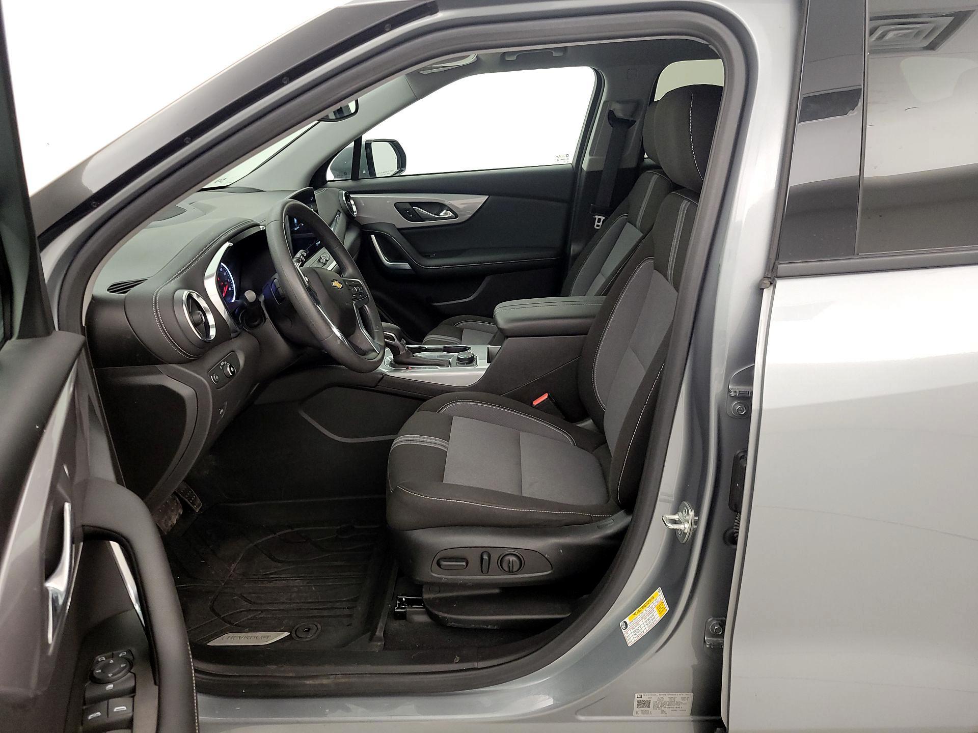 Thumbnail: 2023 Chevrolet Blazer - 11