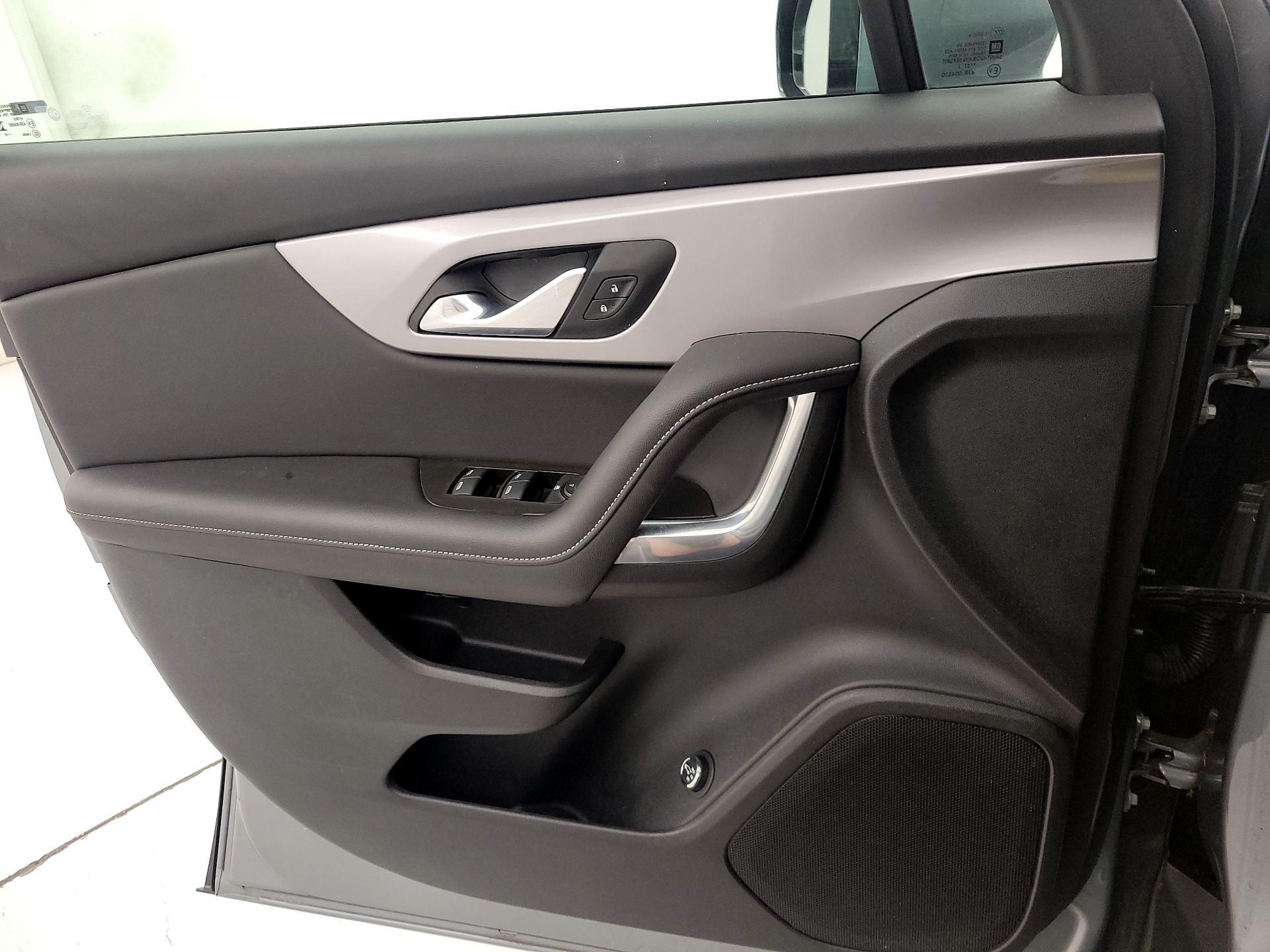 Thumbnail: 2023 Chevrolet Blazer - 12