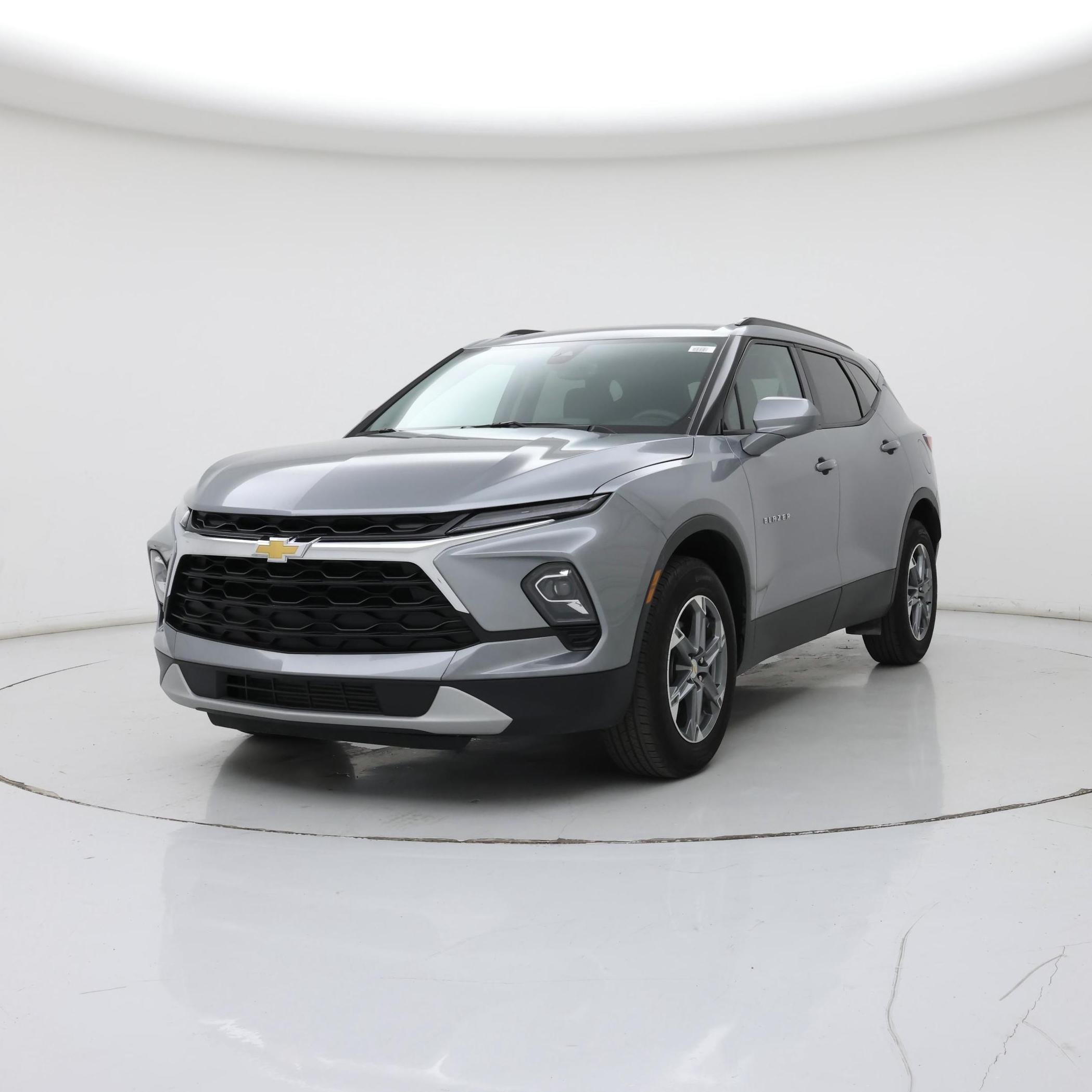 Thumbnail: 2023 Chevrolet Blazer - 4