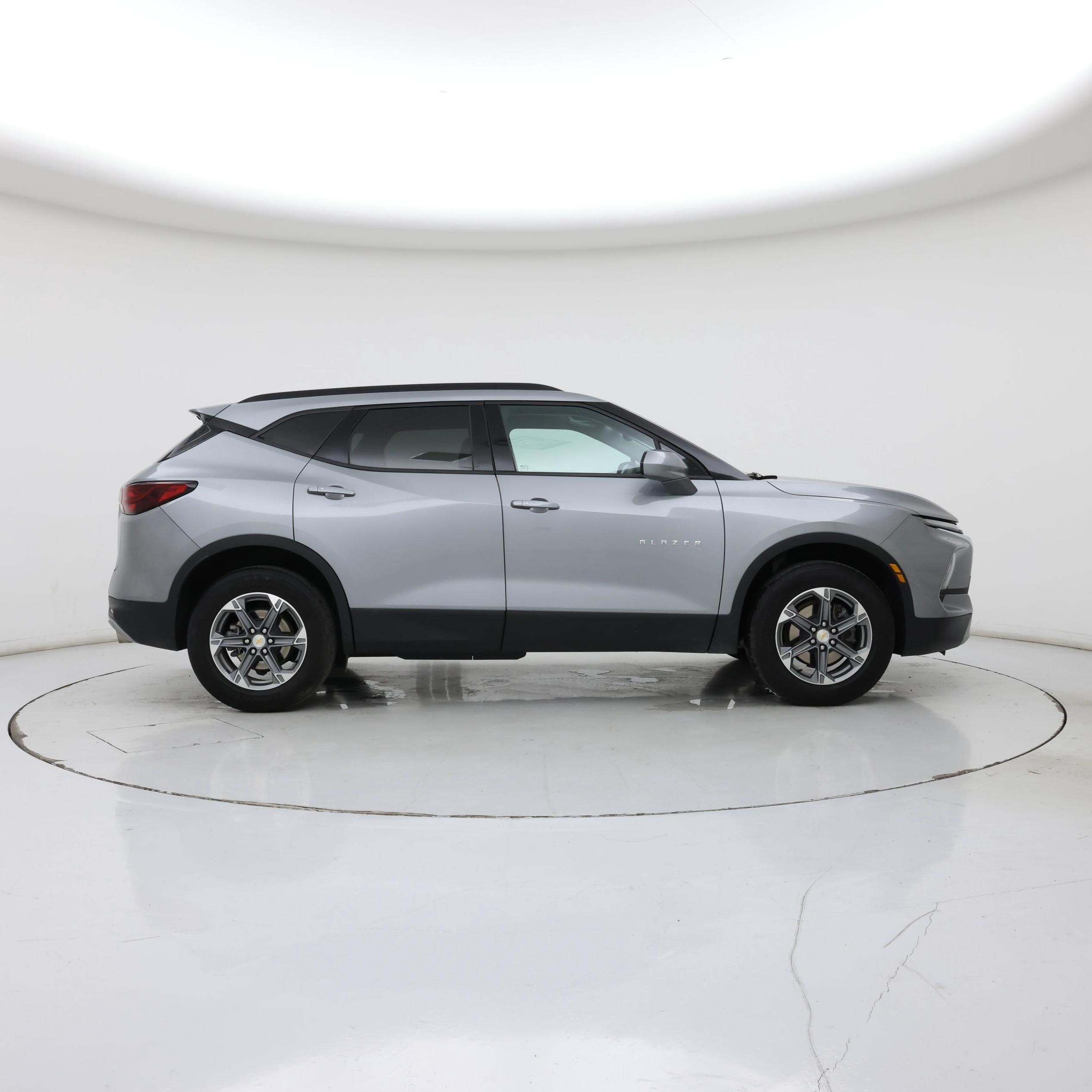 Thumbnail: 2023 Chevrolet Blazer - 7