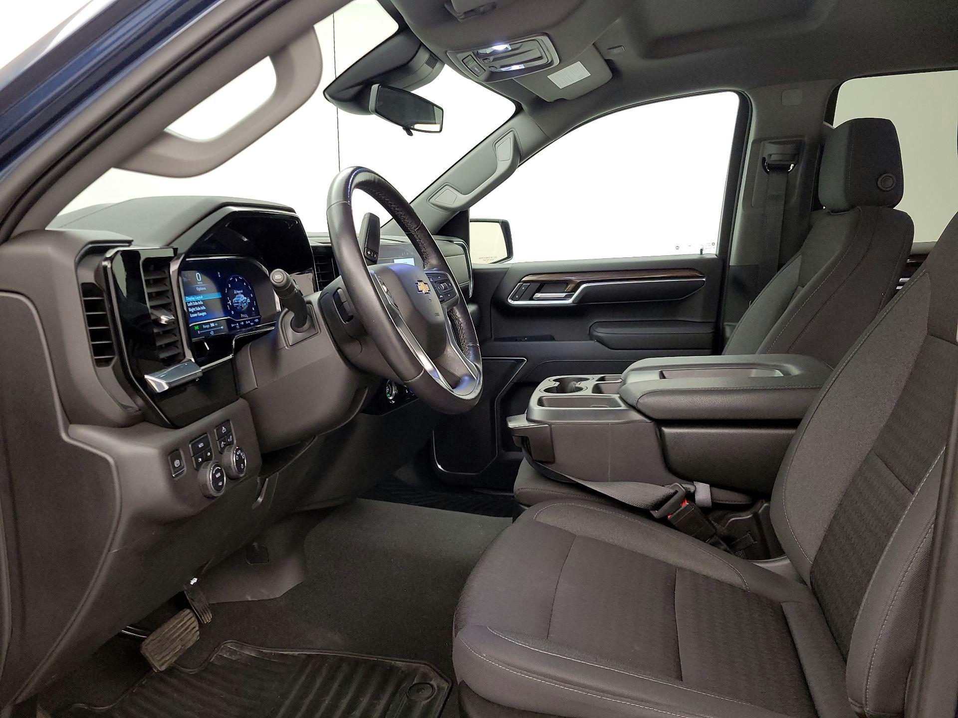 Thumbnail: 2022 Chevrolet Silverado 1500 - 11