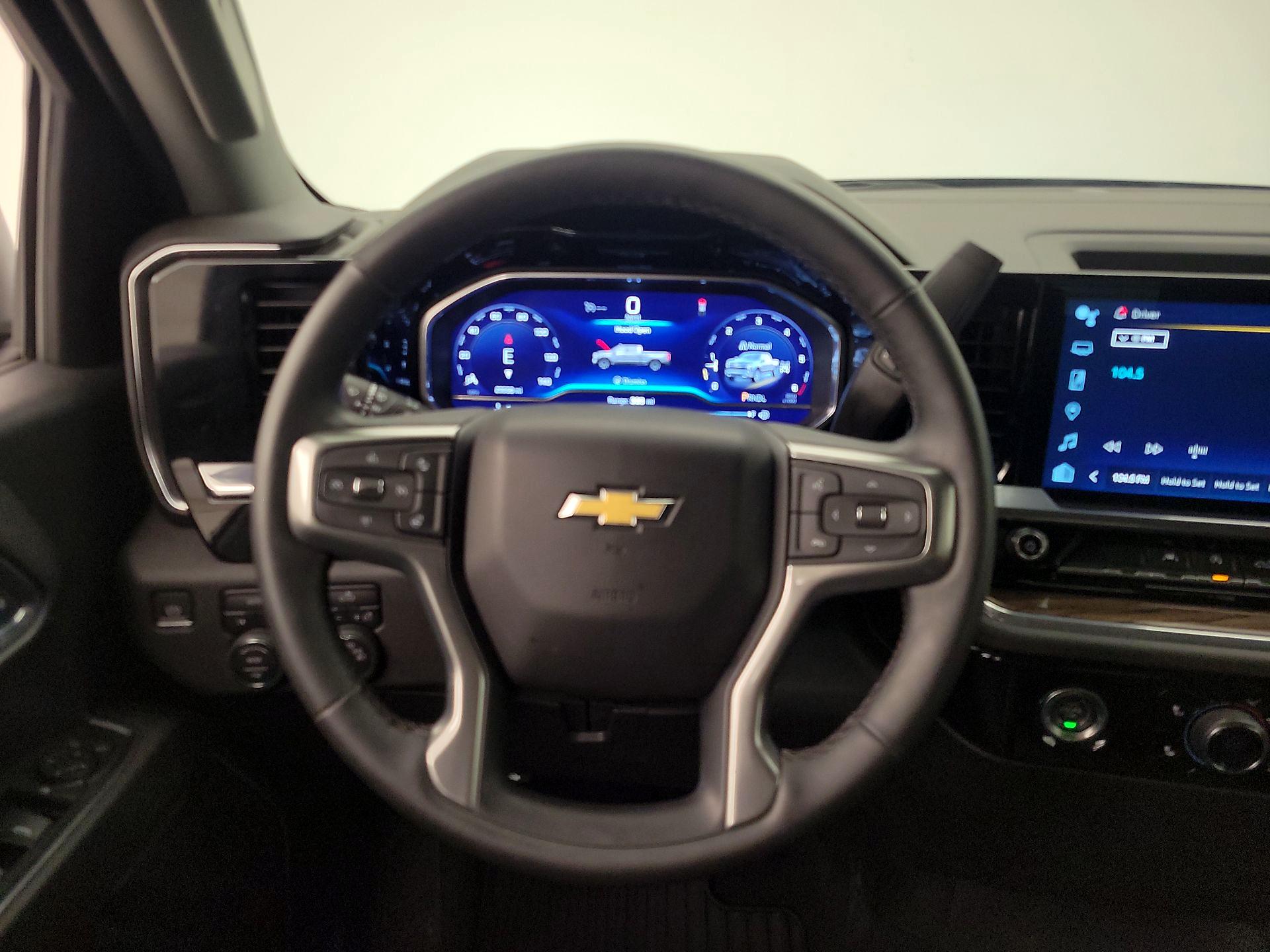 Thumbnail: 2023 Chevrolet Silverado 1500 - 10