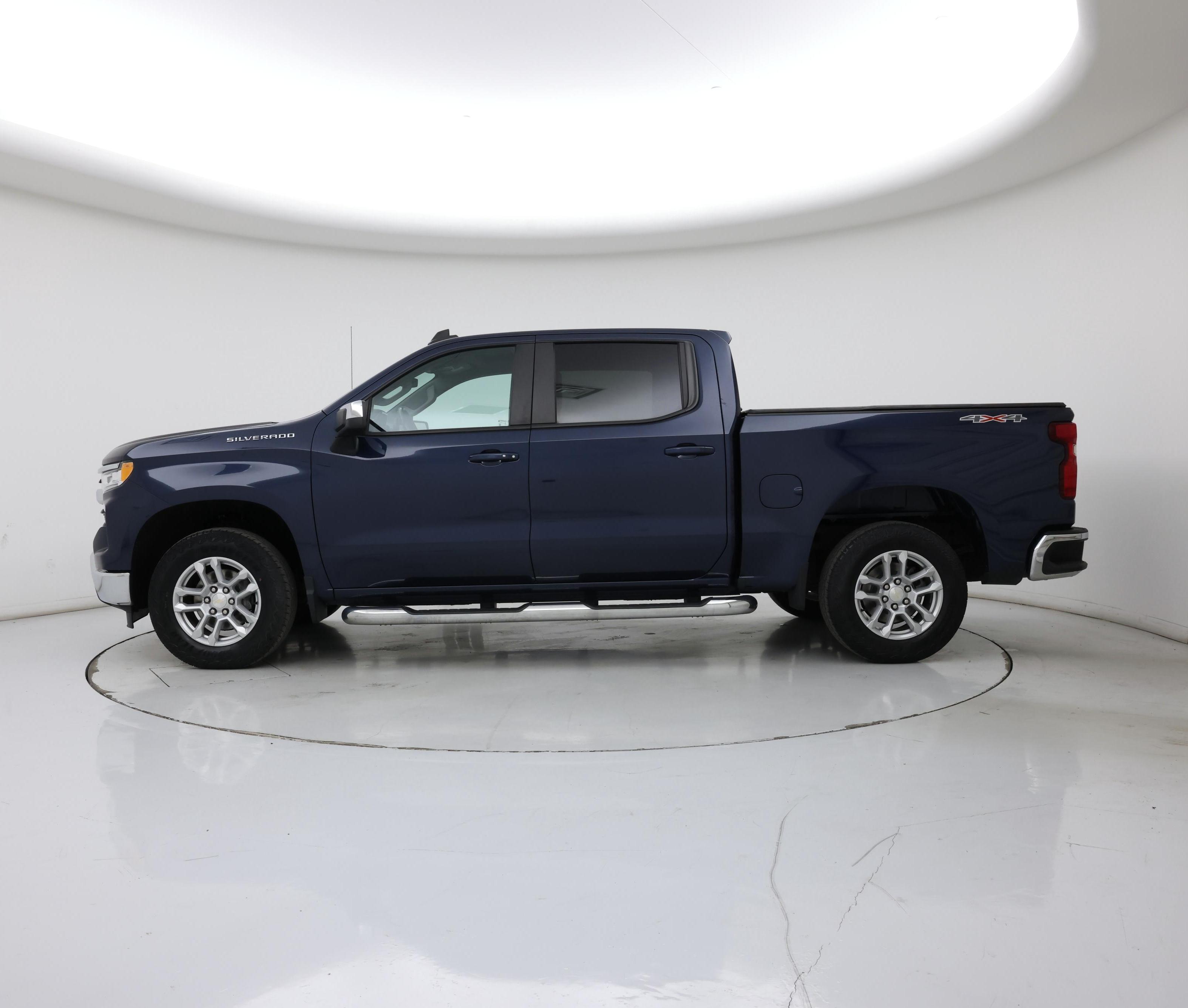 Thumbnail: 2022 Chevrolet Silverado 1500 - 3