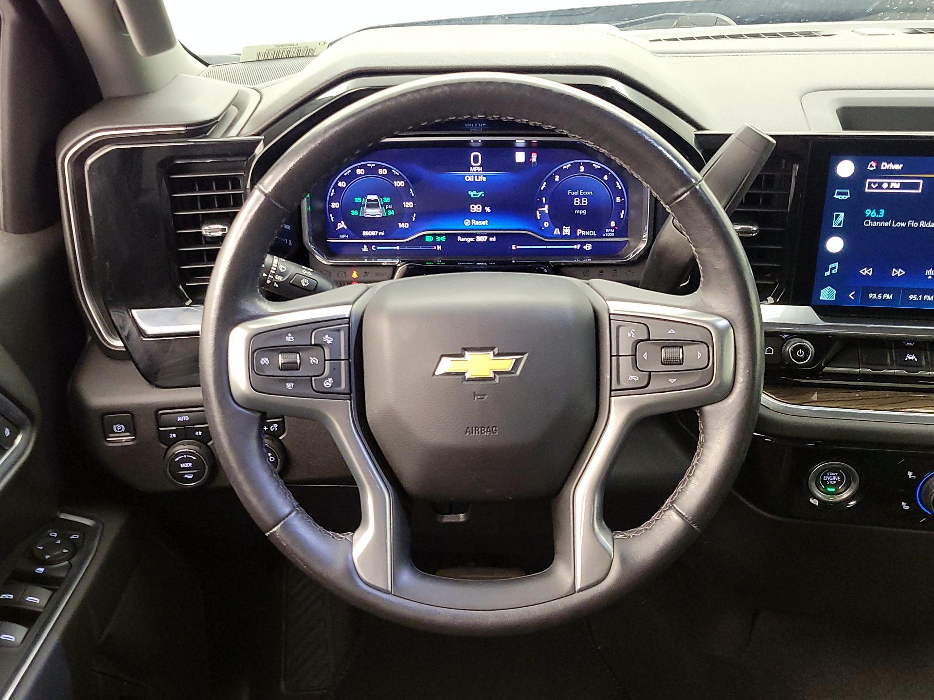 Thumbnail: 2022 Chevrolet Silverado 1500 - 10