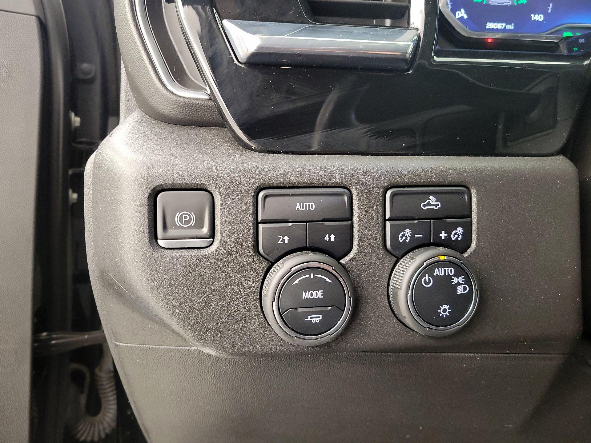 Thumbnail: 2022 Chevrolet Silverado 1500 - 13