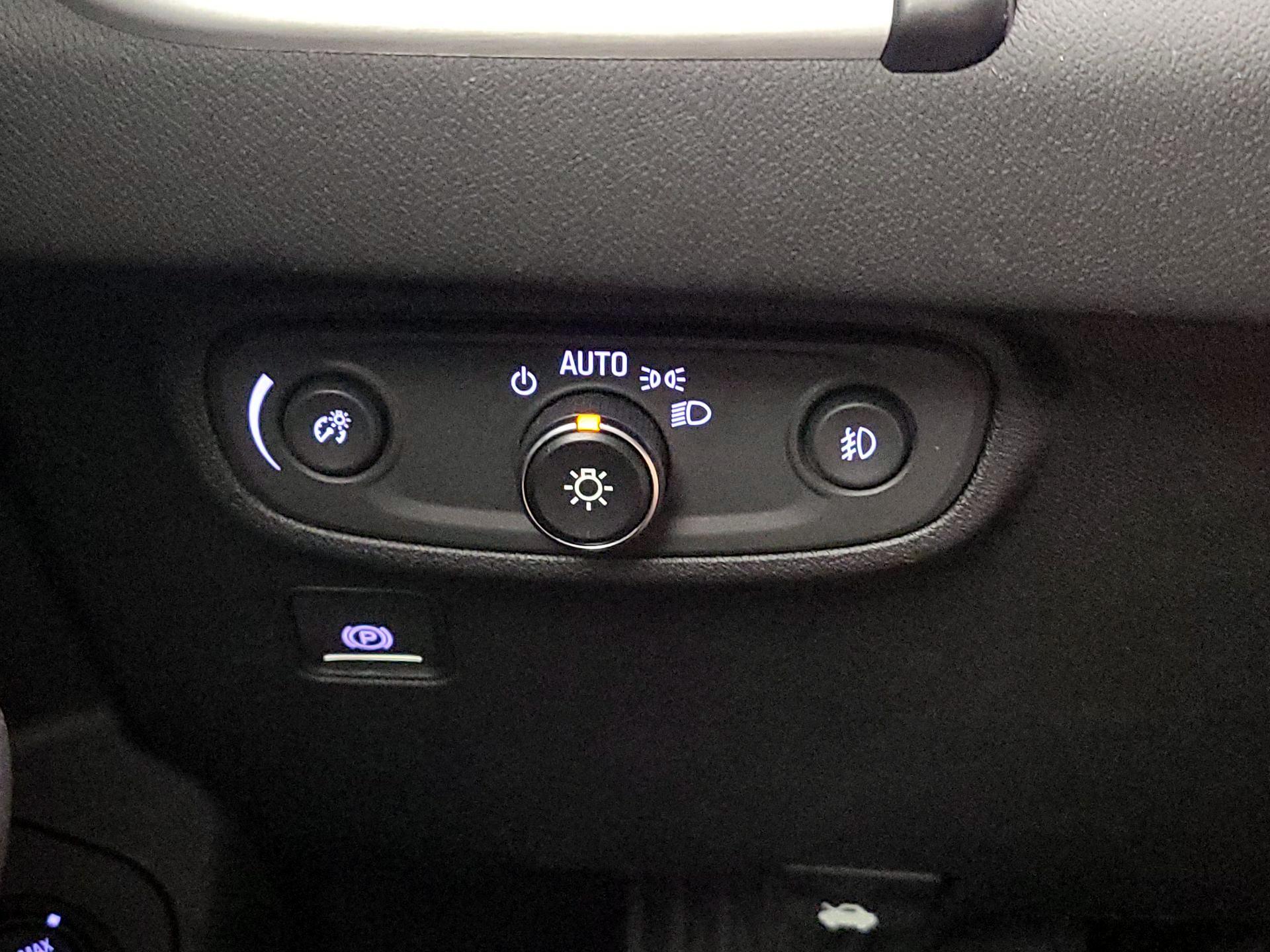 Thumbnail: 2018 GMC Terrain - 13