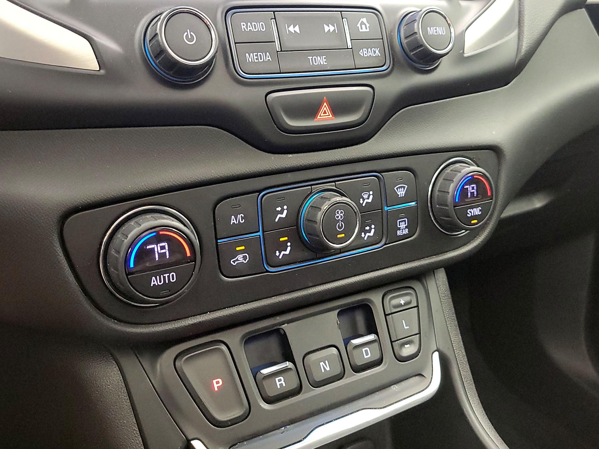 Thumbnail: 2018 GMC Terrain - 16