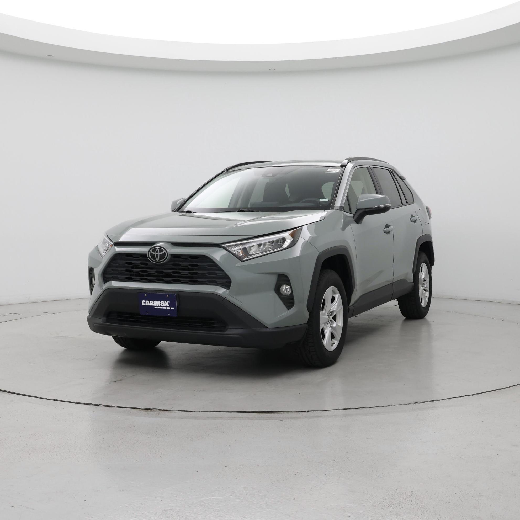 Thumbnail: 2019 Toyota RAV4 - 4