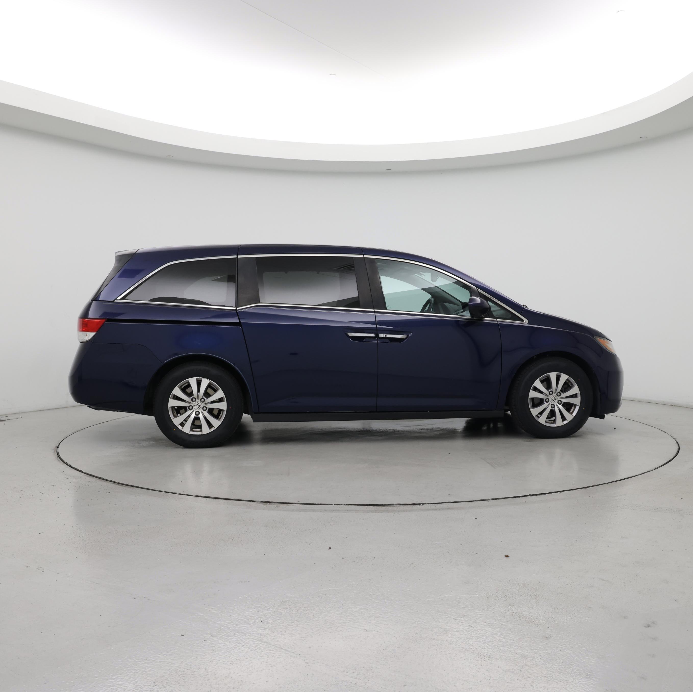 Thumbnail: 2016 Honda Odyssey - 7