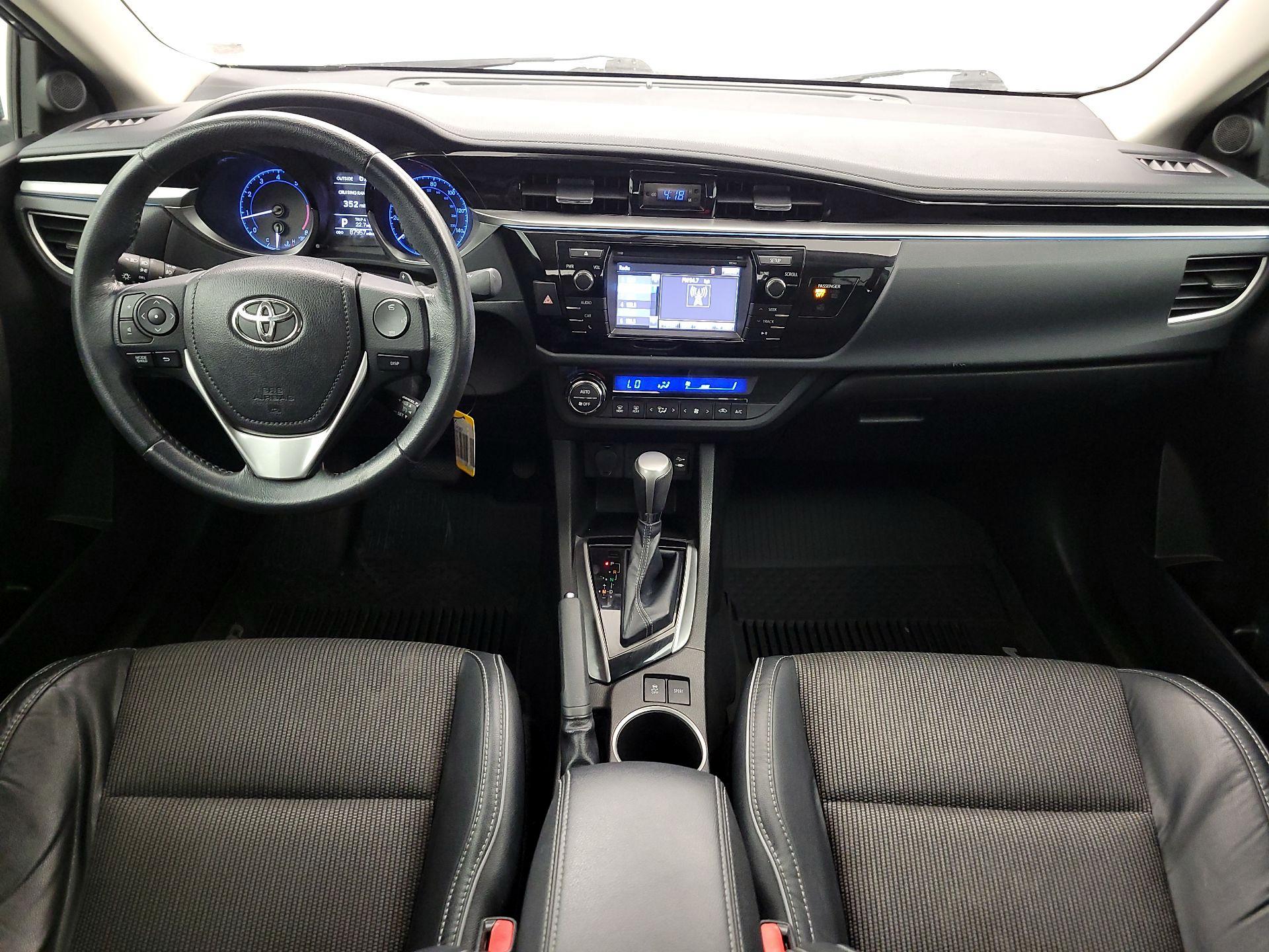 Thumbnail: 2014 Toyota Corolla - 9