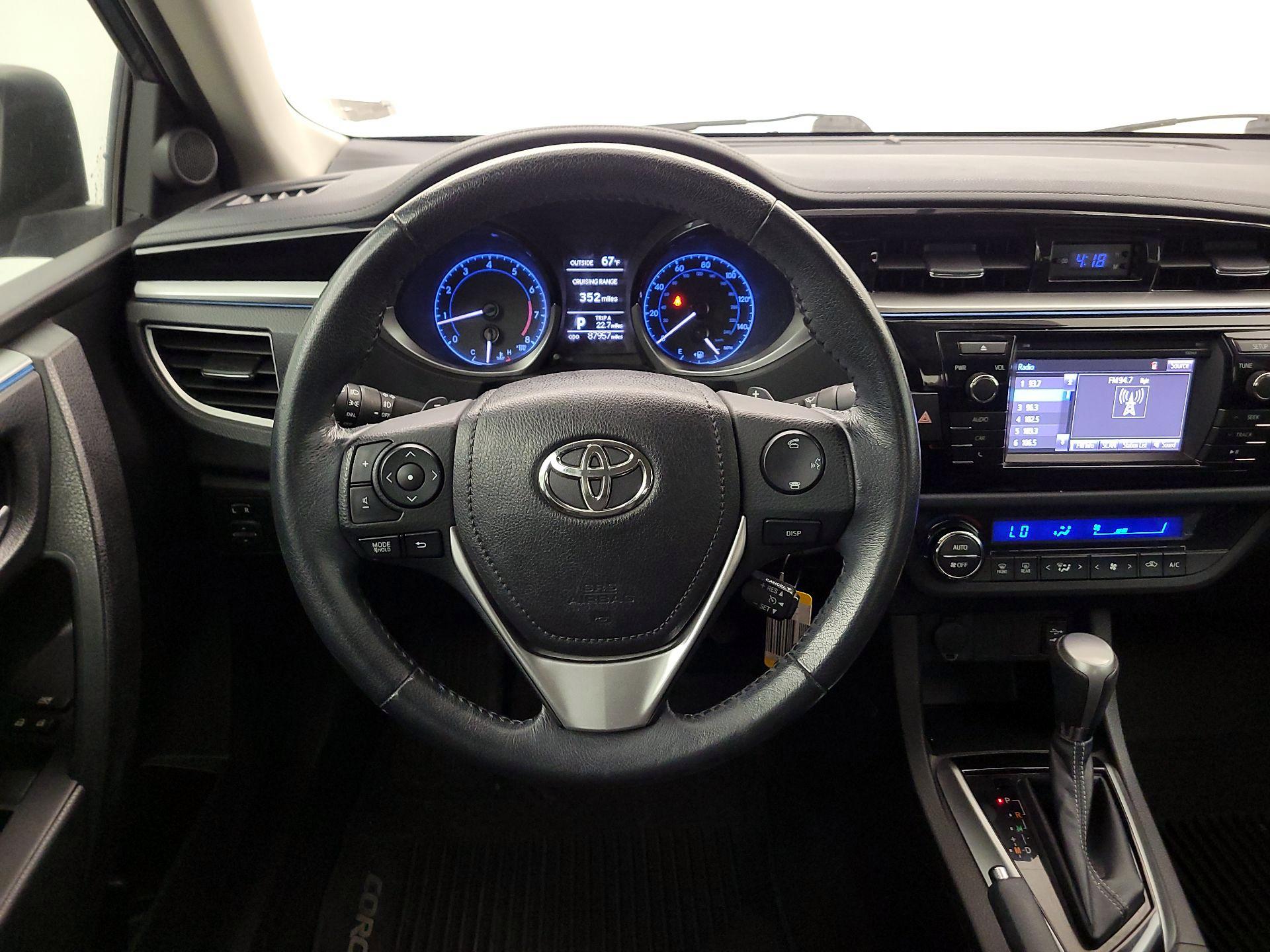 Thumbnail: 2014 Toyota Corolla - 10