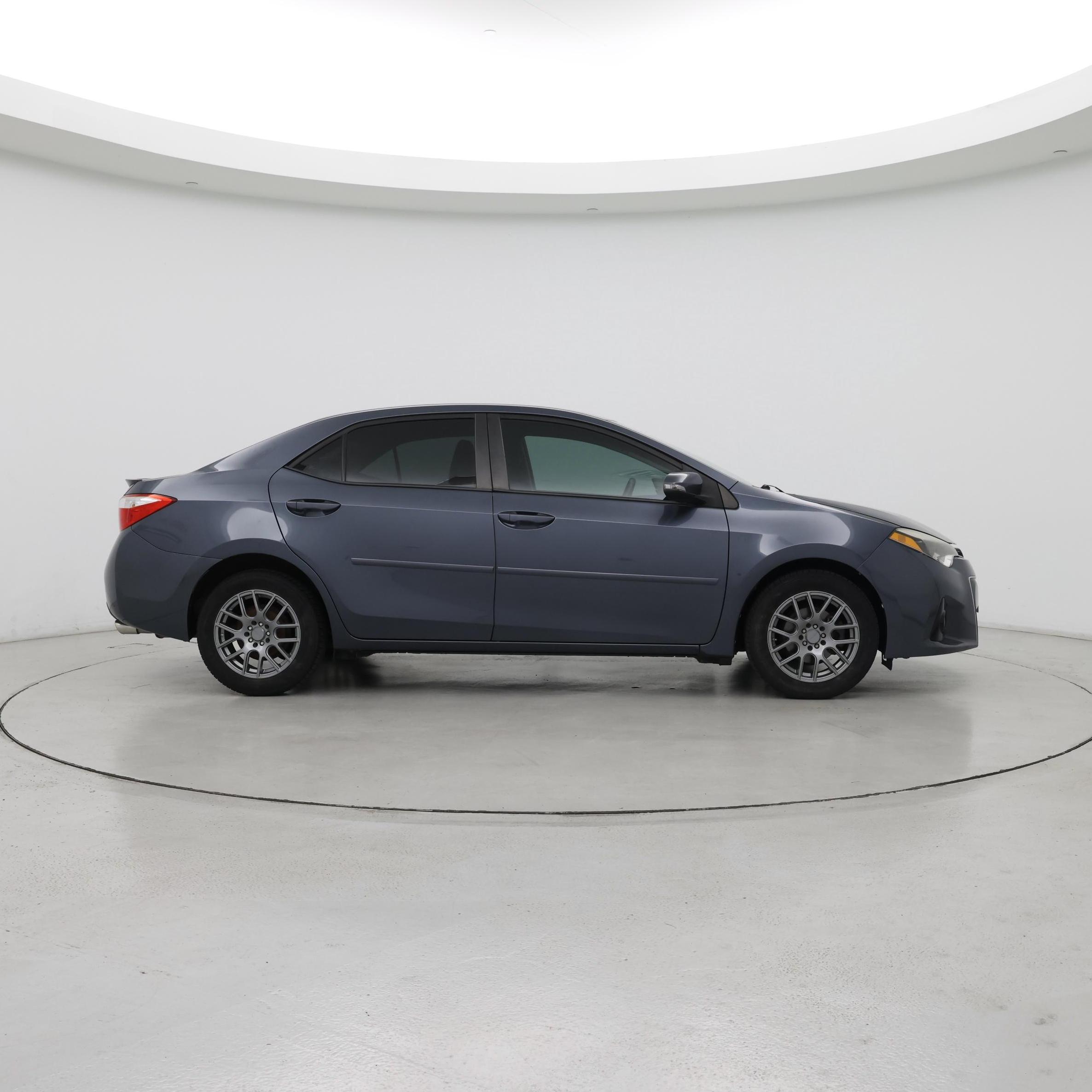 Thumbnail: 2014 Toyota Corolla - 7