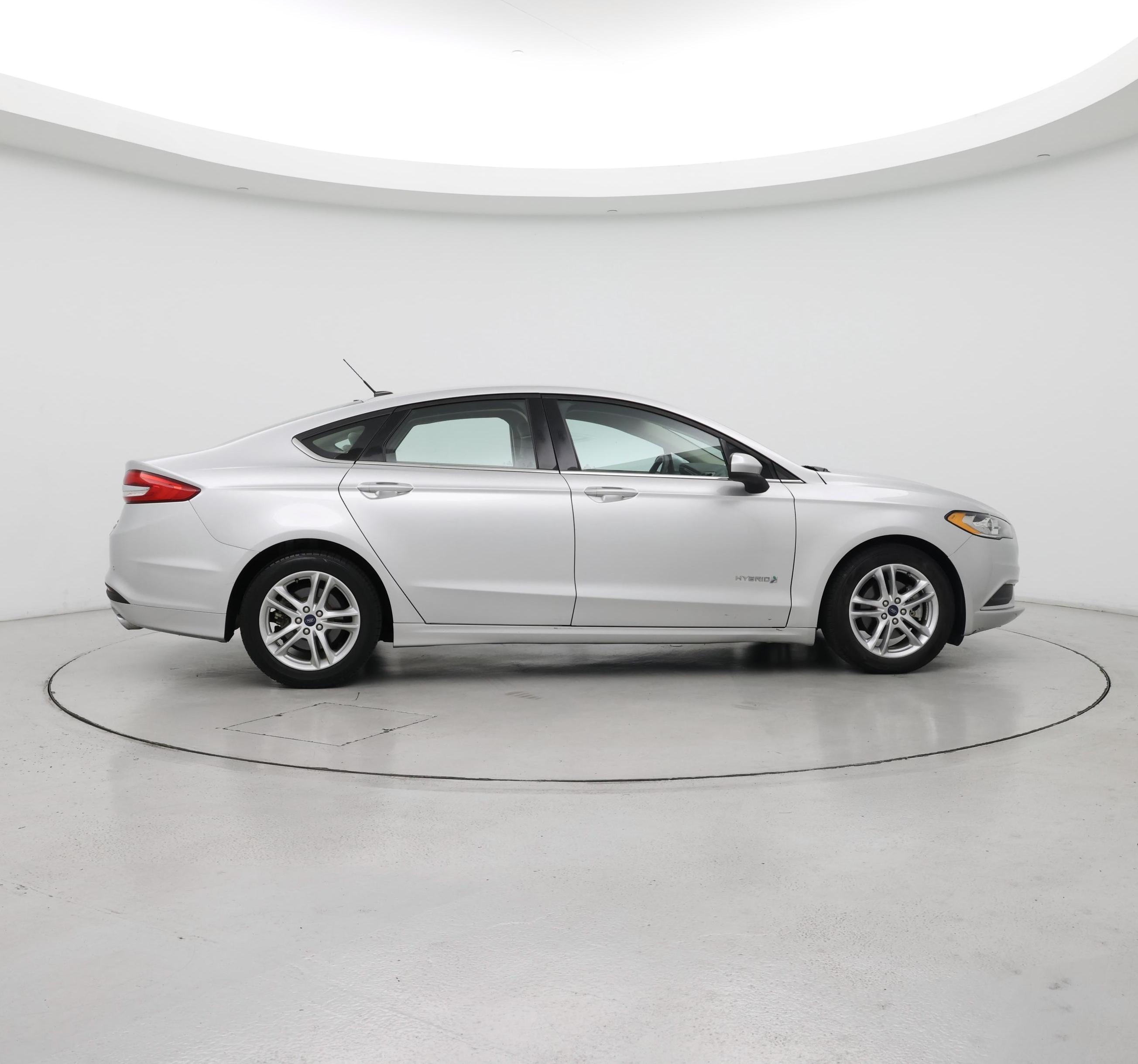 Thumbnail: 2018 Ford Fusion - 7