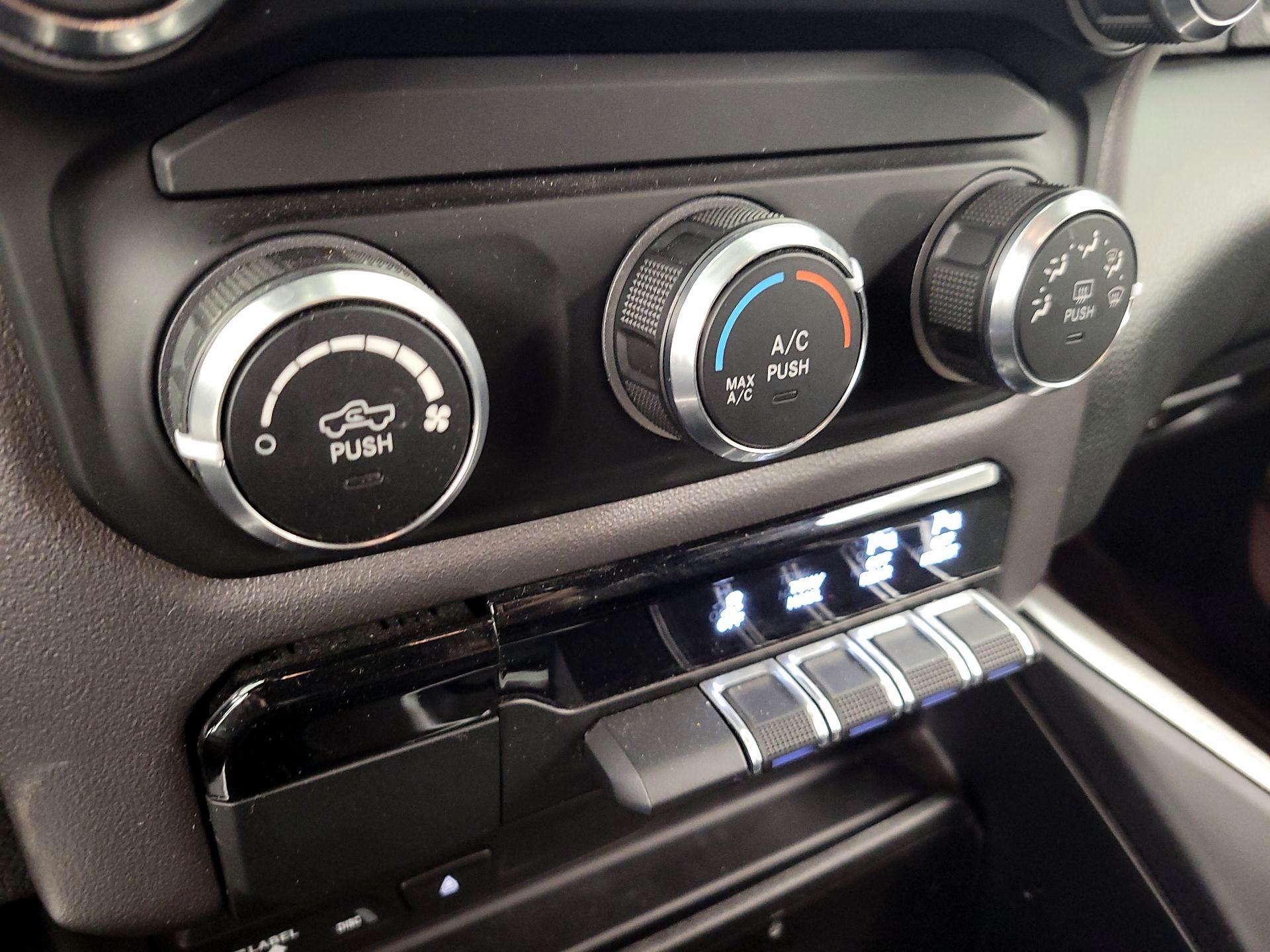 Thumbnail: 2019 RAM 1500 - 16