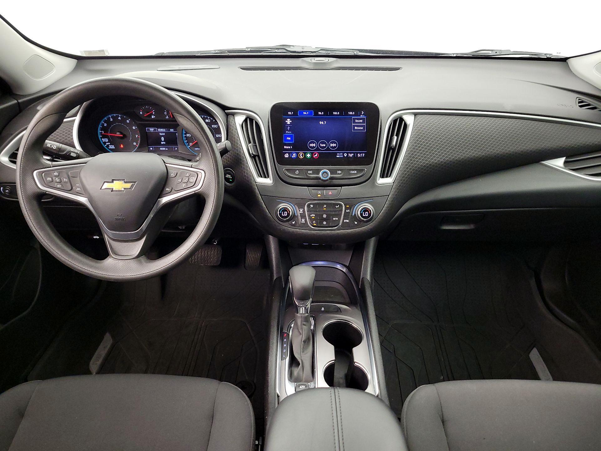 Thumbnail: 2023 Chevrolet Malibu - 9