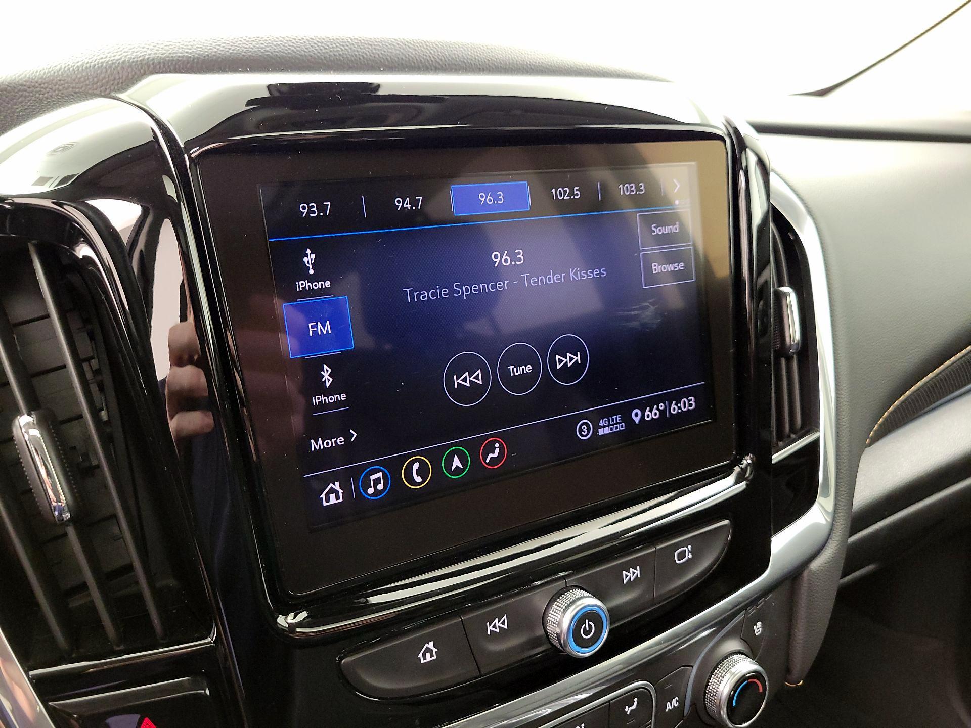 Thumbnail: 2020 Chevrolet Traverse - 15