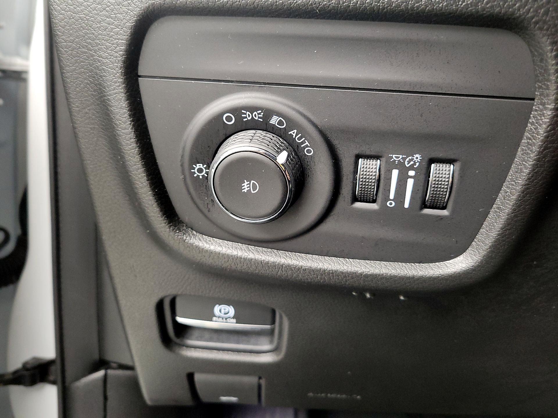 Thumbnail: 2021 Jeep Grand Cherokee L - 13