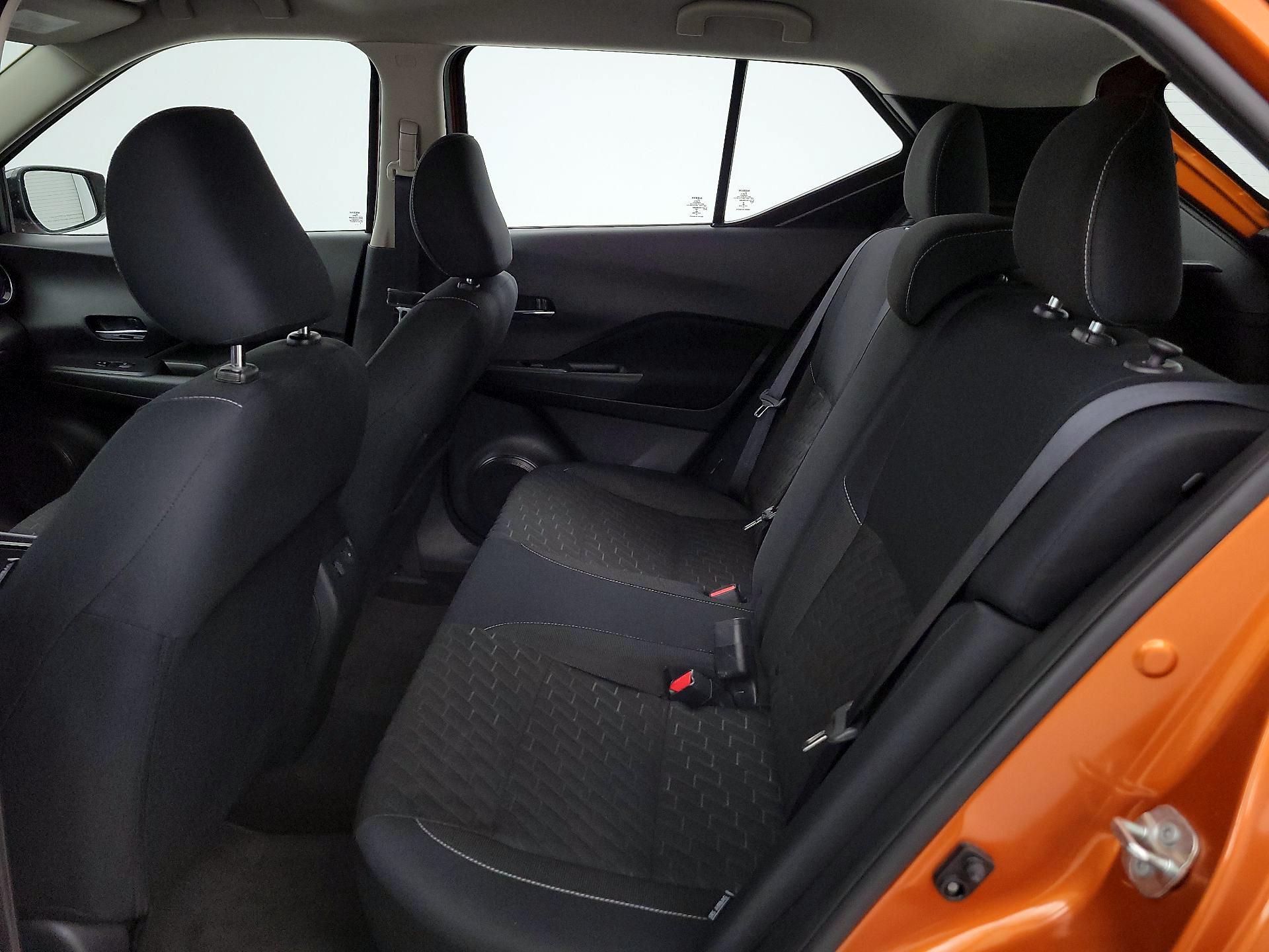 Thumbnail: 2022 Nissan Kicks - 18