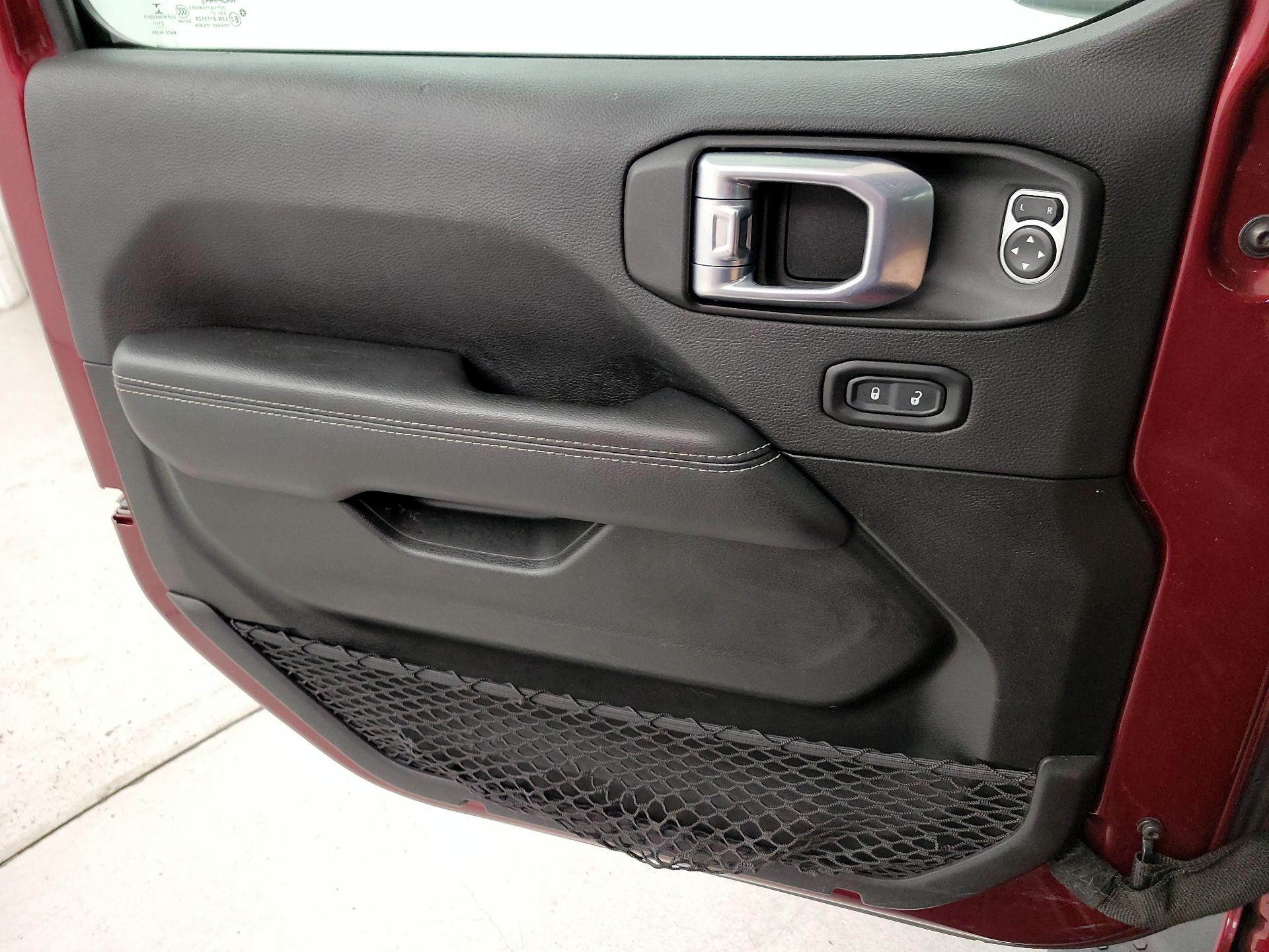 Thumbnail: 2021 Jeep Wrangler - 12