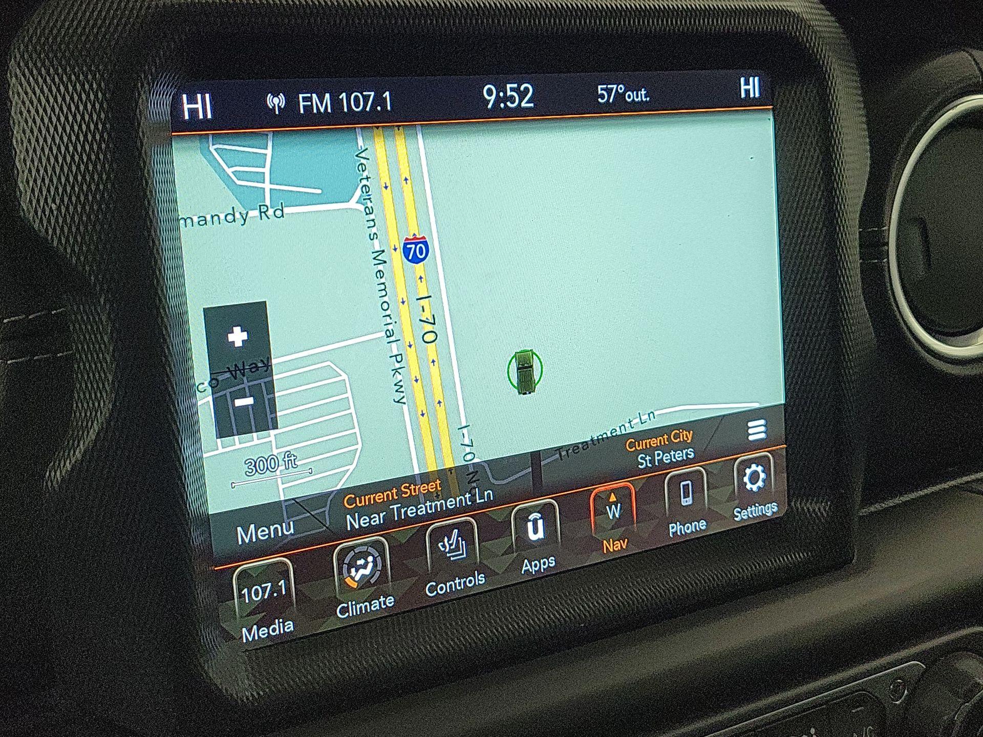 Thumbnail: 2021 Jeep Wrangler - 14