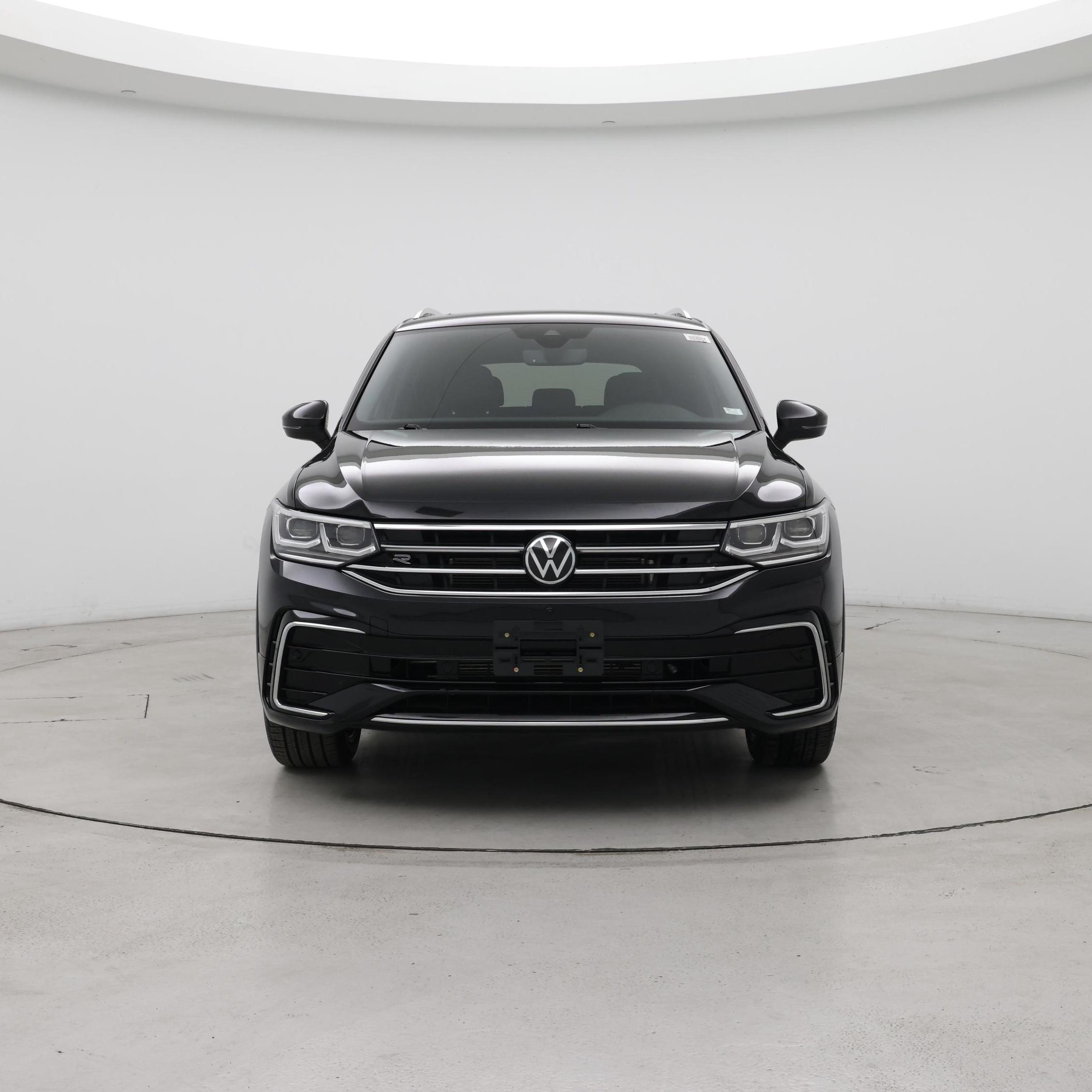 Thumbnail: 2022 Volkswagen Tiguan - 5