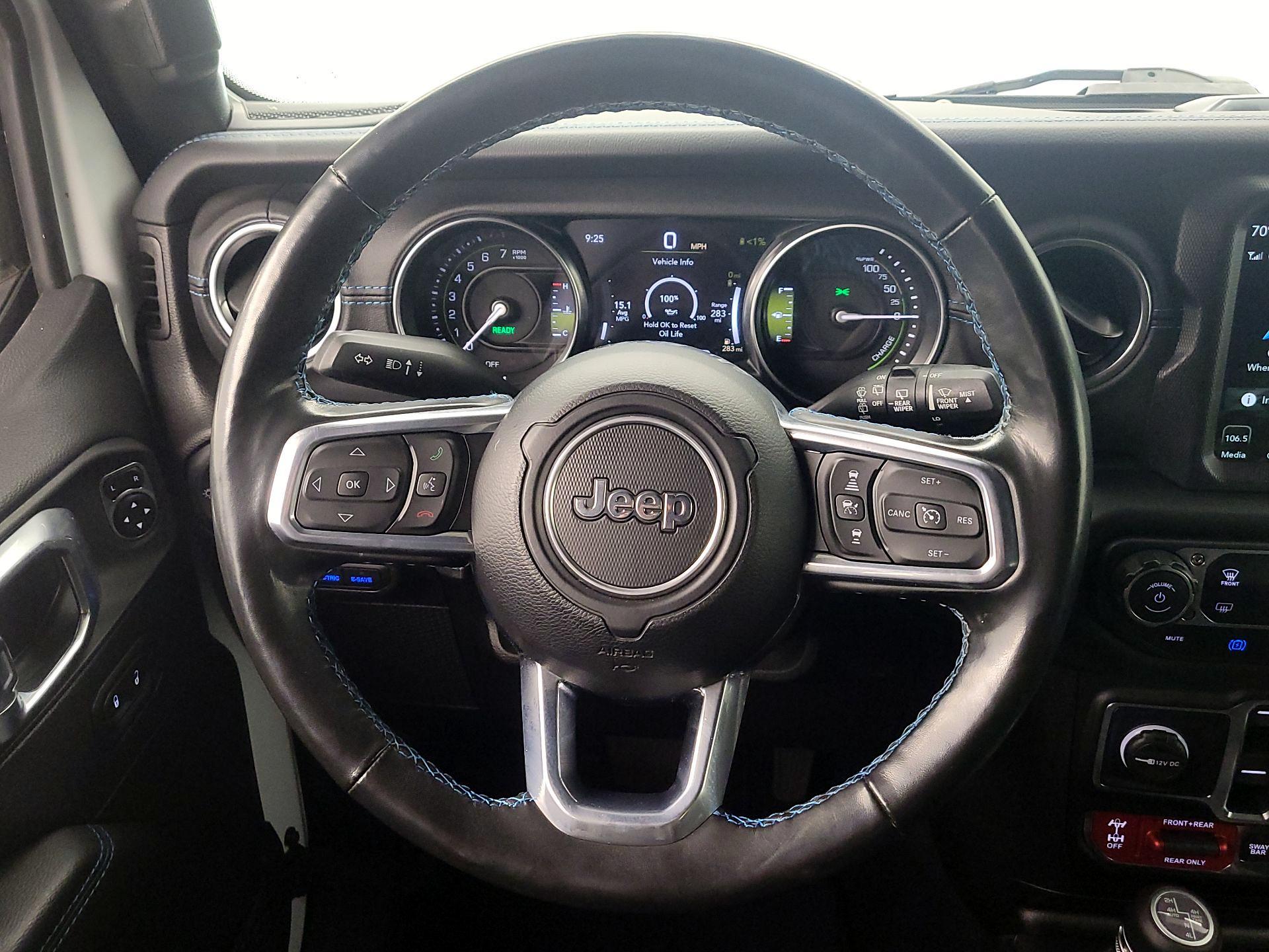 Thumbnail: 2022 Jeep Wrangler - 10