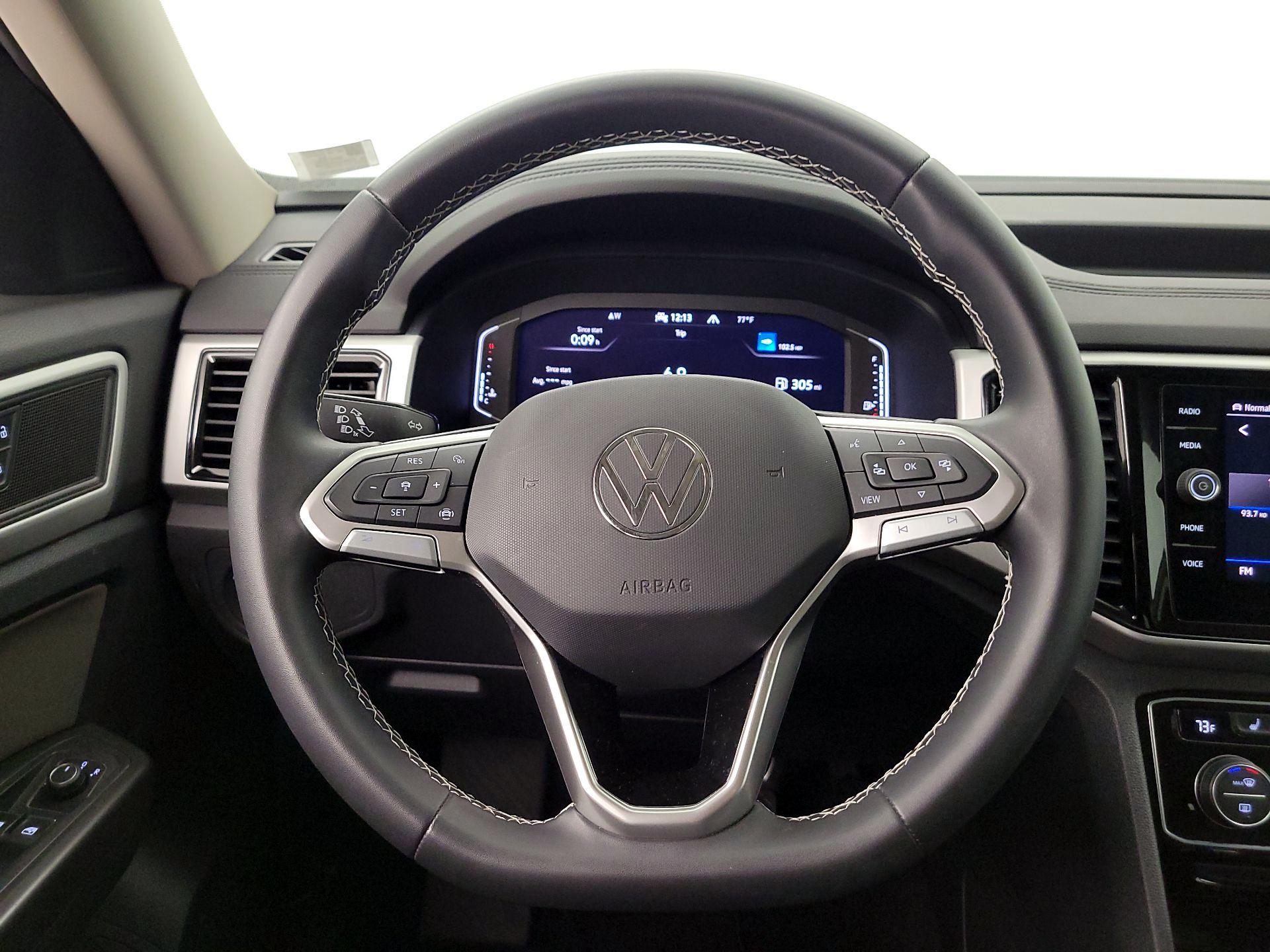 Thumbnail: 2023 Volkswagen Atlas - 10