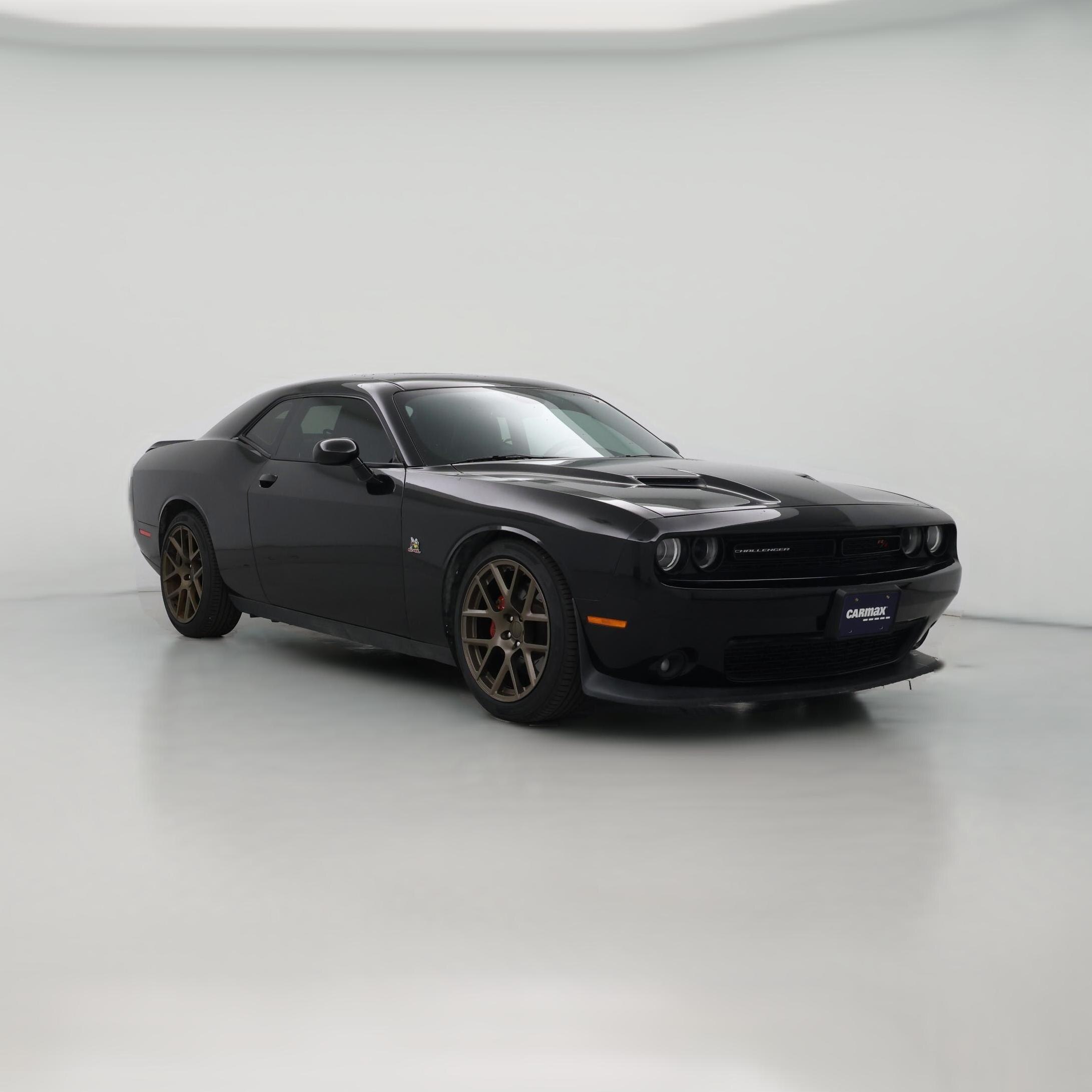 Thumbnail: 2015 Dodge Challenger - 1
