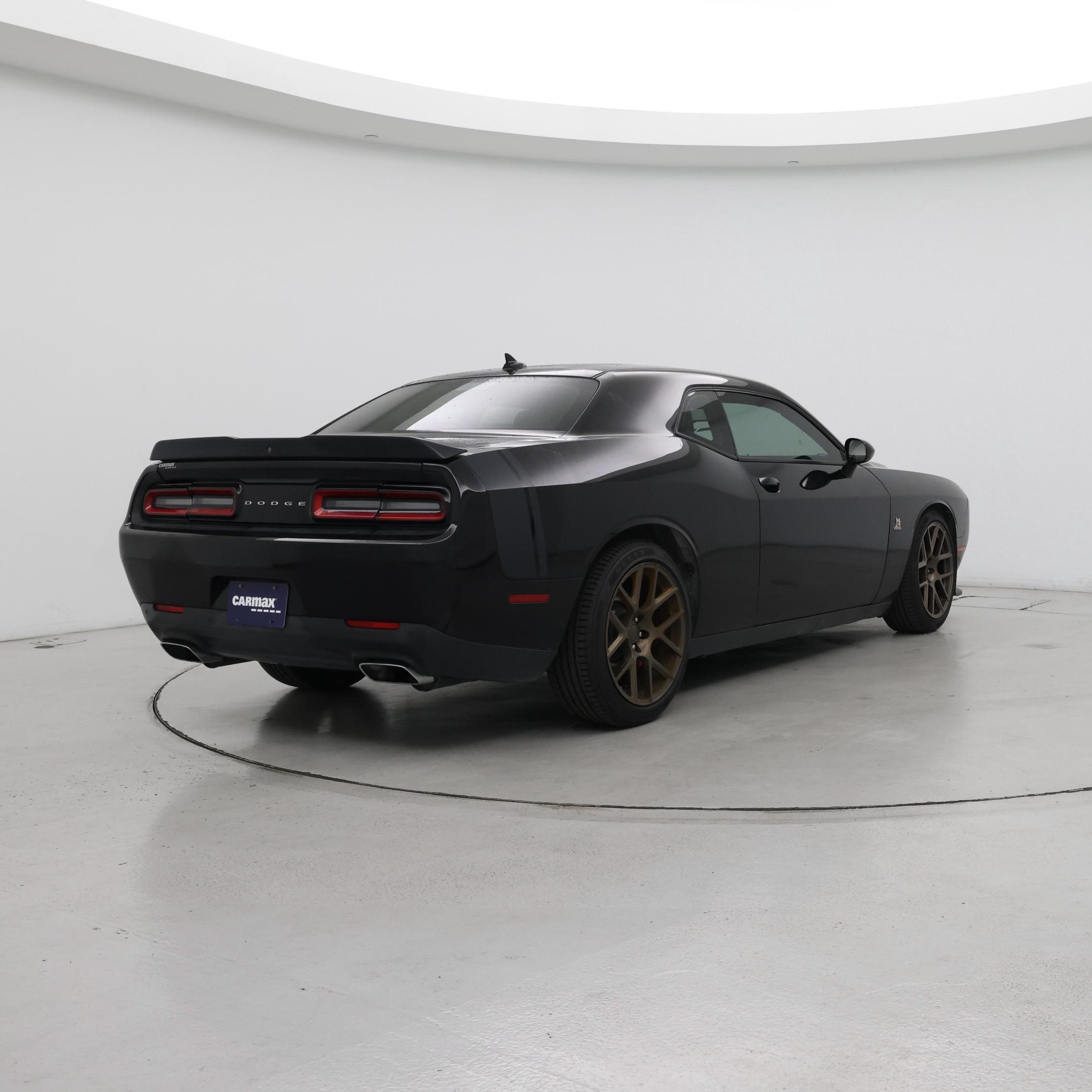 Thumbnail: 2015 Dodge Challenger - 8