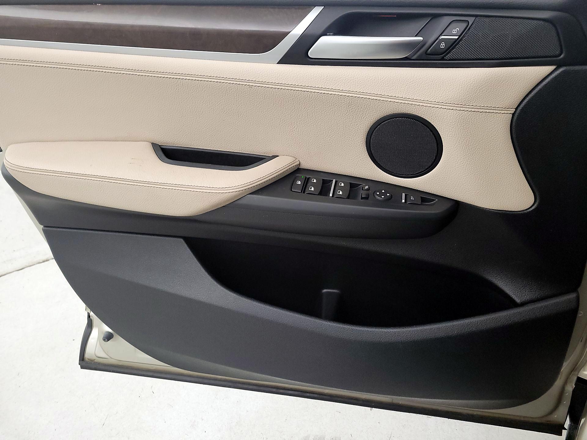 Thumbnail: 2016 BMW X3 - 12