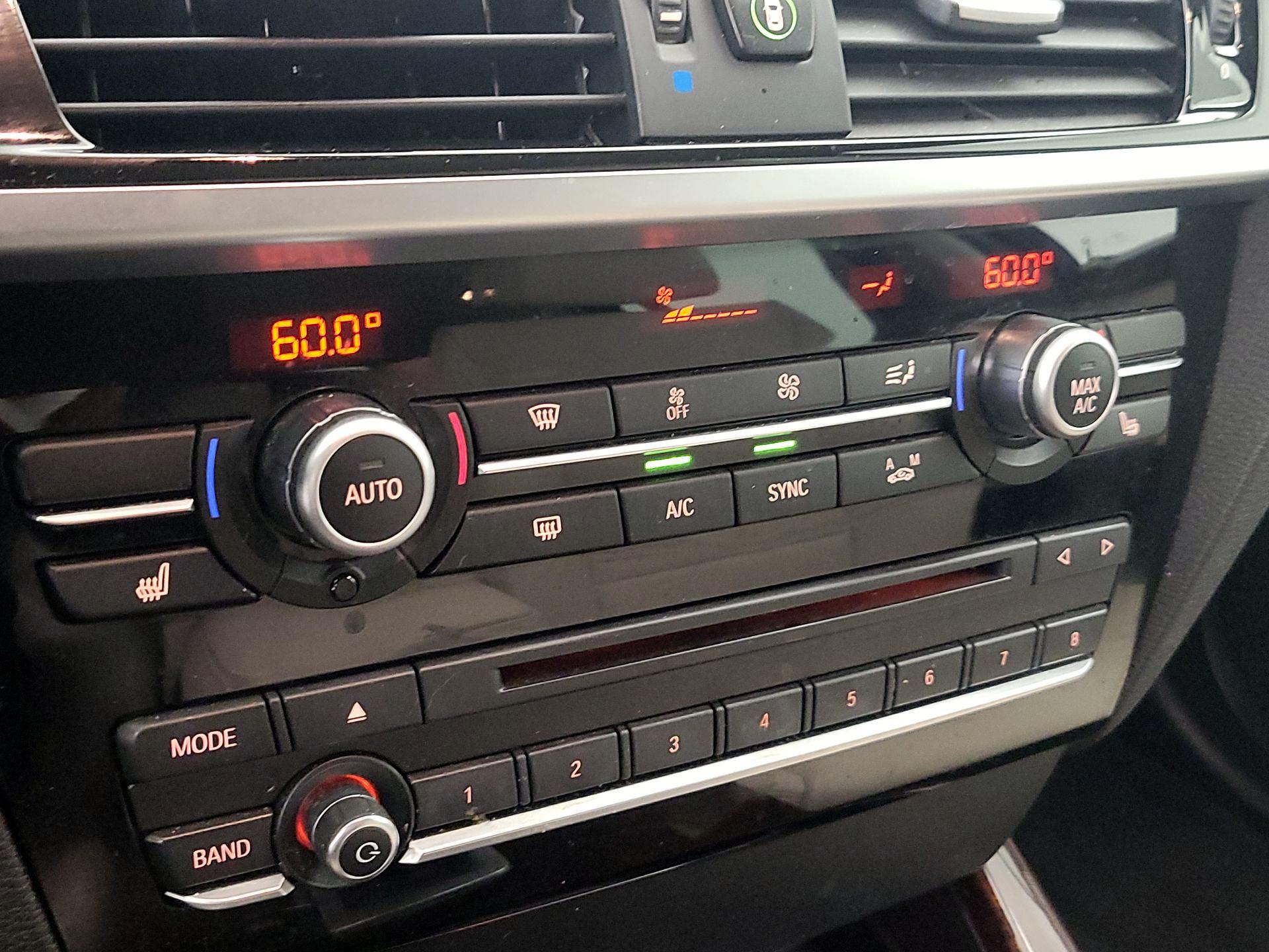 Thumbnail: 2016 BMW X3 - 16