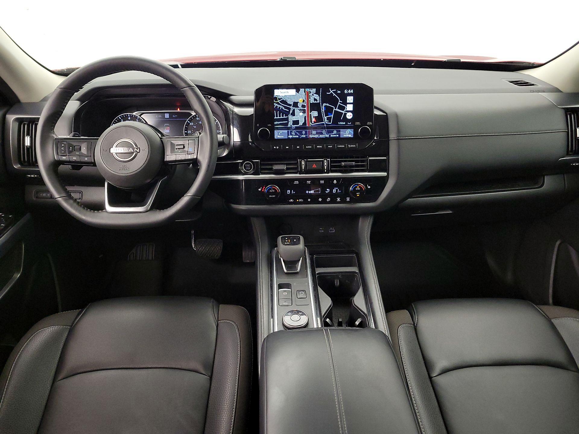Thumbnail: 2023 Nissan Pathfinder - 9