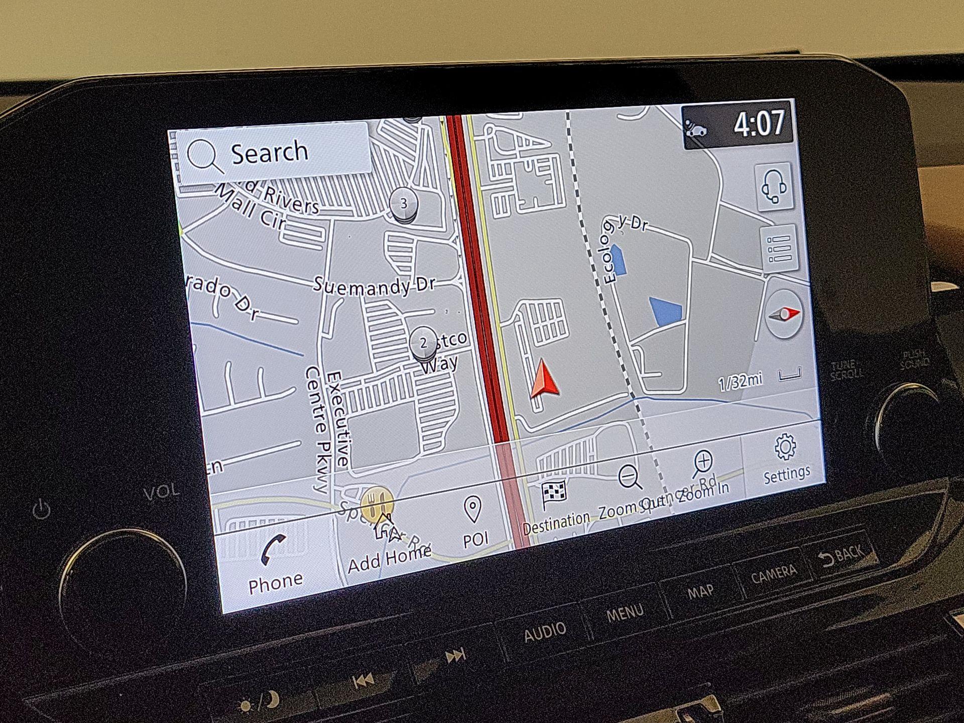 Thumbnail: 2023 Nissan Pathfinder - 14